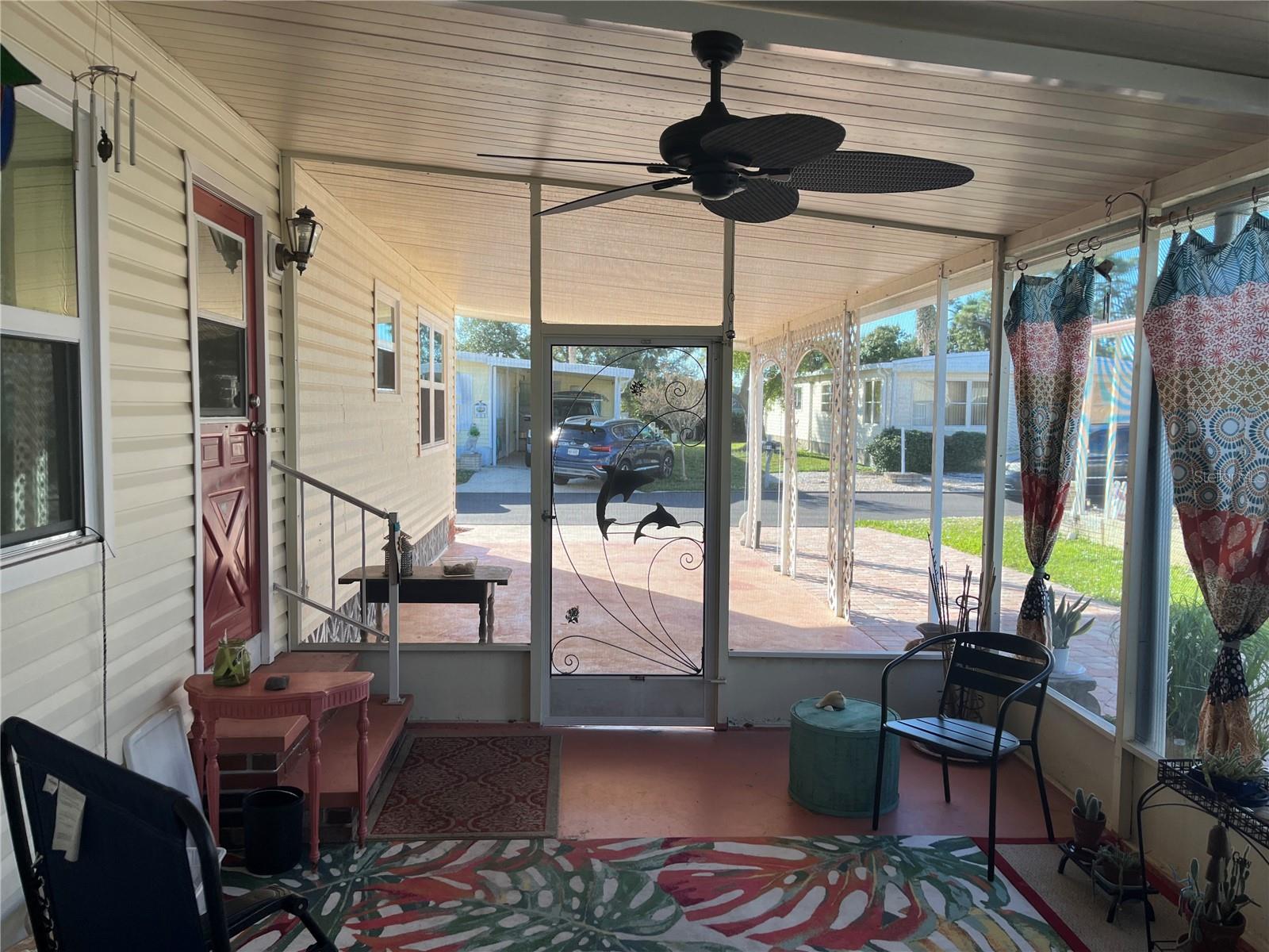 Image 9 of 47 For 878 Jolanda Circle