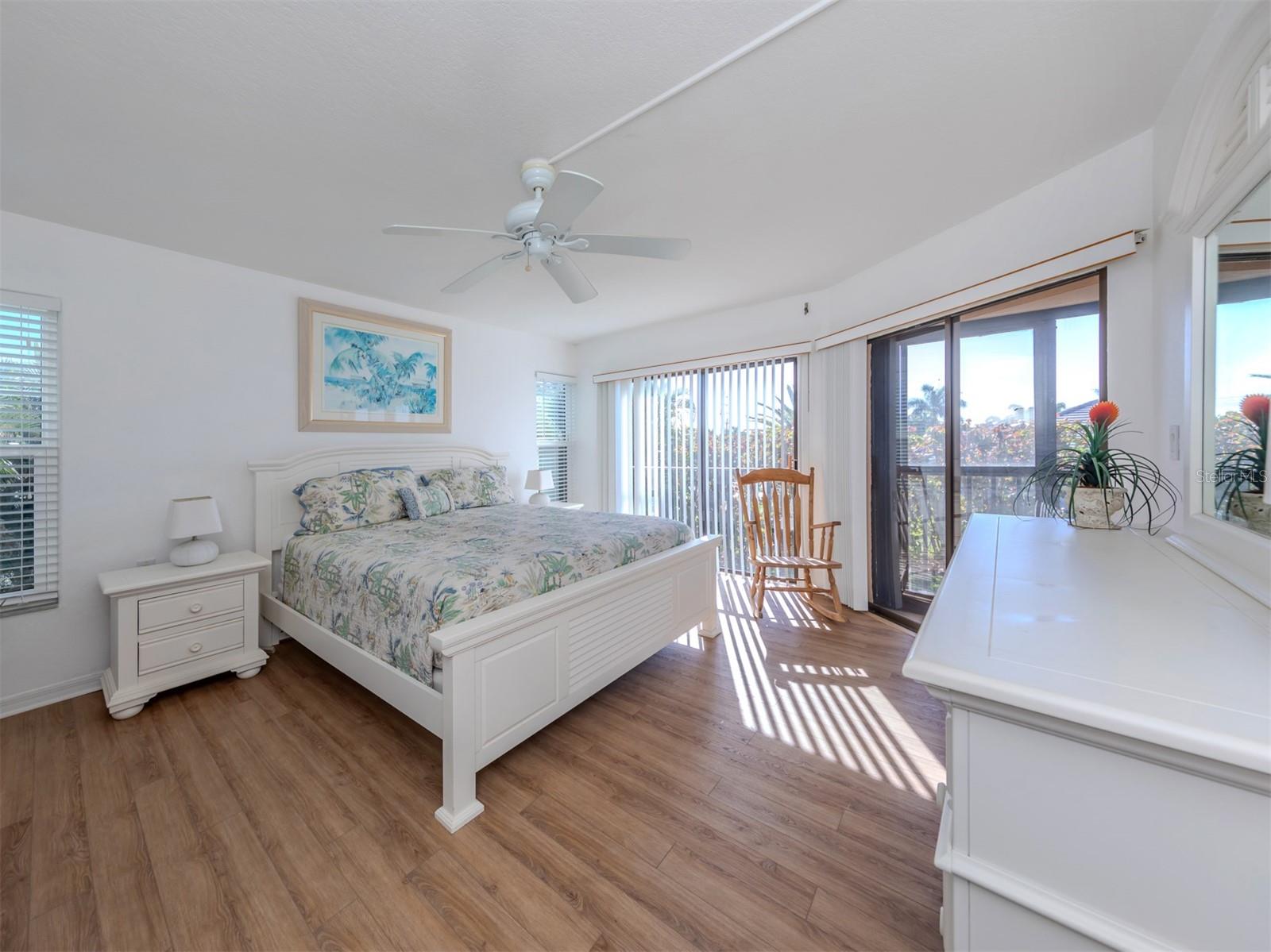 Image 15 of 43 For 601 Shreve Street 51b
