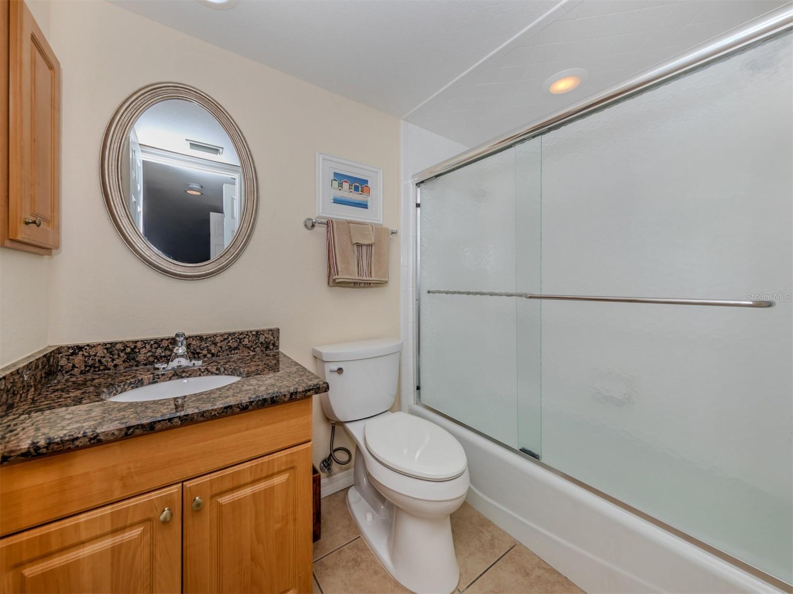 Image 23 of 43 For 601 Shreve Street 51b