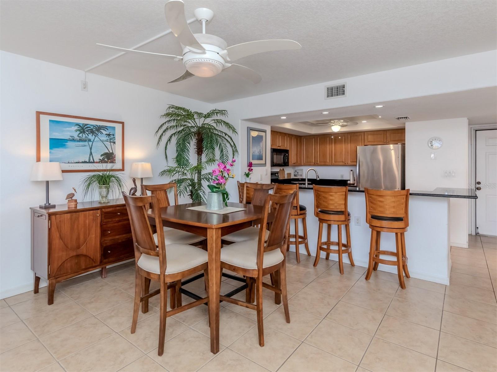 Image 9 of 43 For 601 Shreve Street 51b