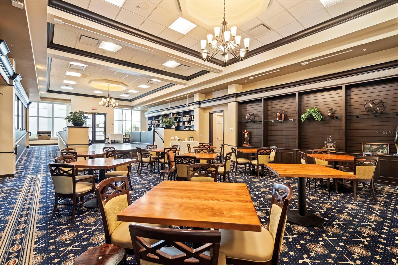 Image 50 of 81 For 214 Southampton Drive 327