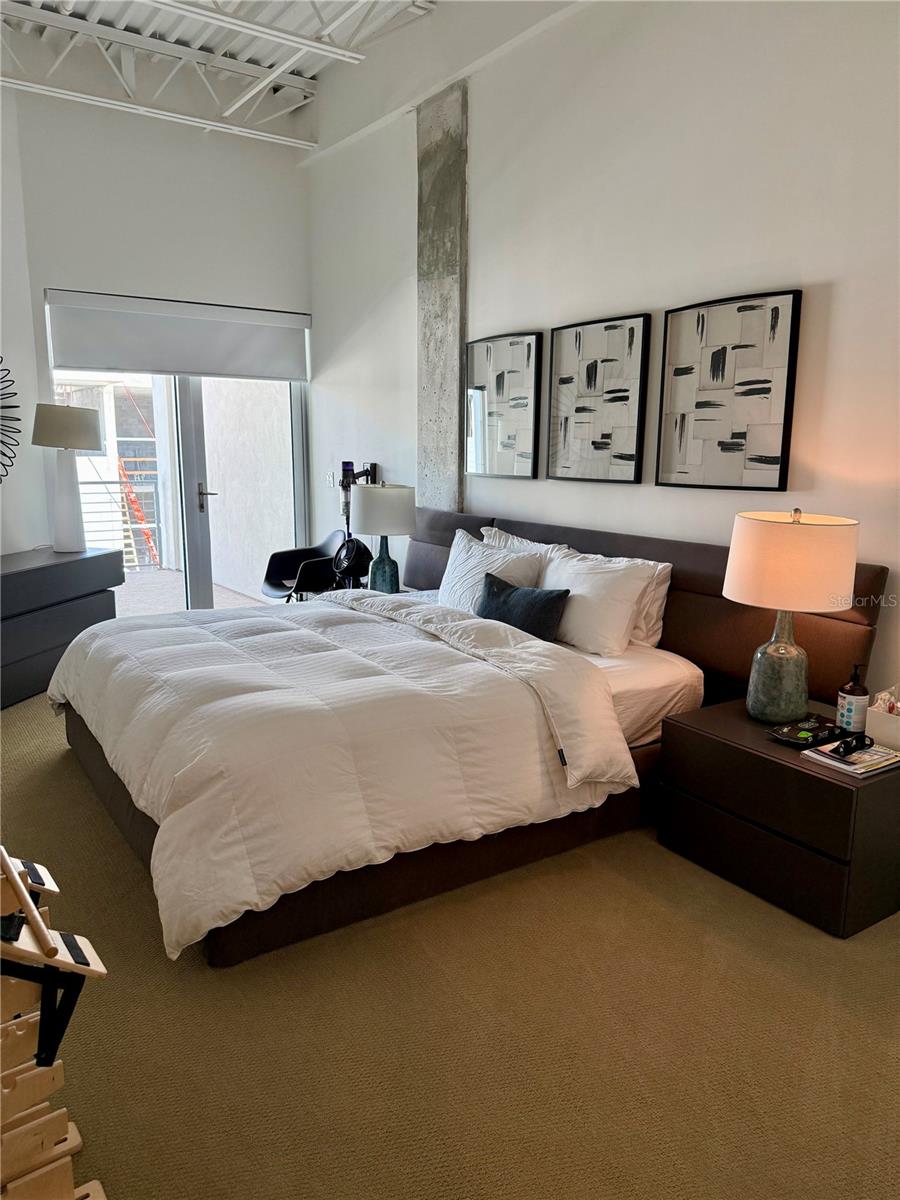 Image 4 of 9 For 332 Cocoanut Avenue 508