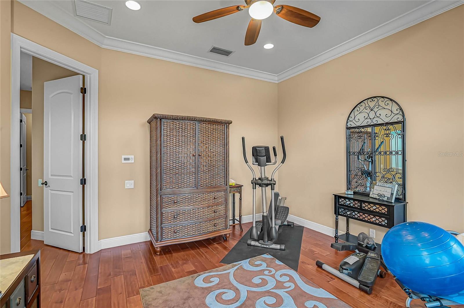 Image 33 of 72 For 13460 Campanile Court