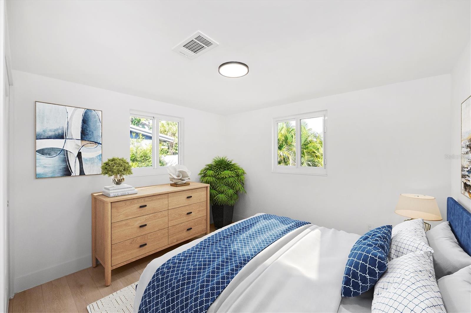 Image 12 of 38 For 45 Euclid Avenue