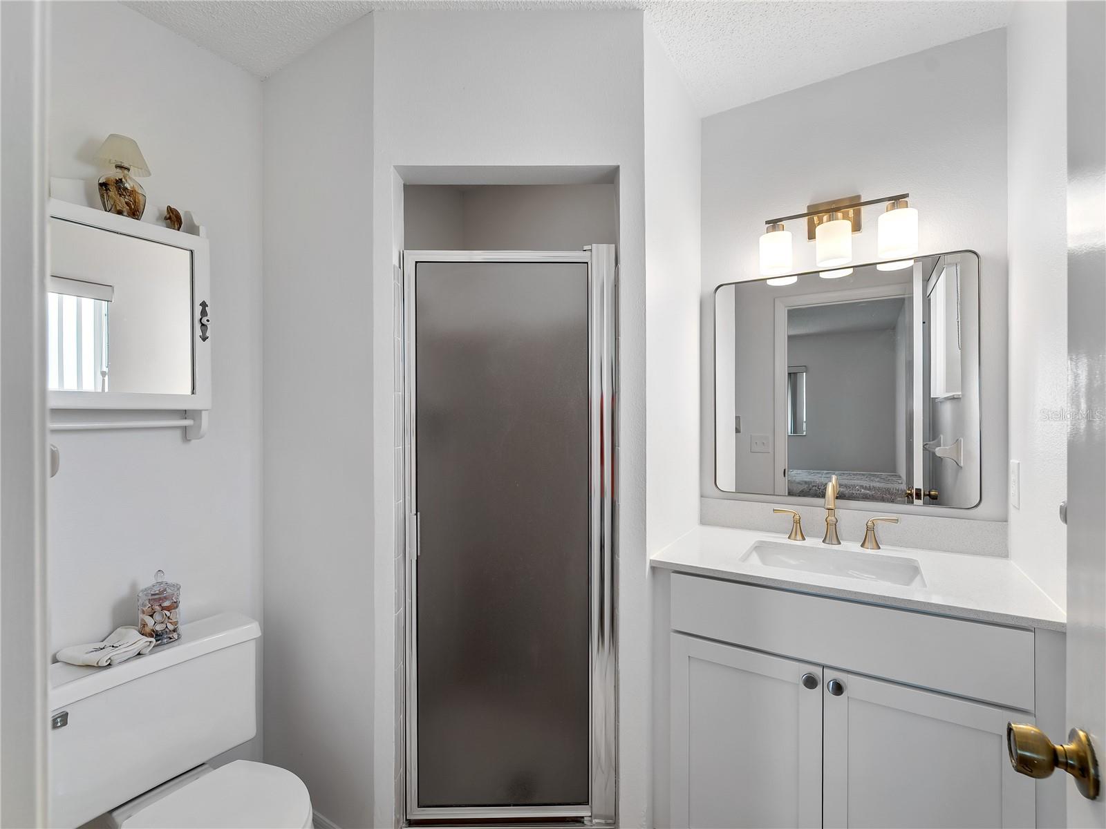 Image 10 of 37 For 52 Circlewood Drive A1-2