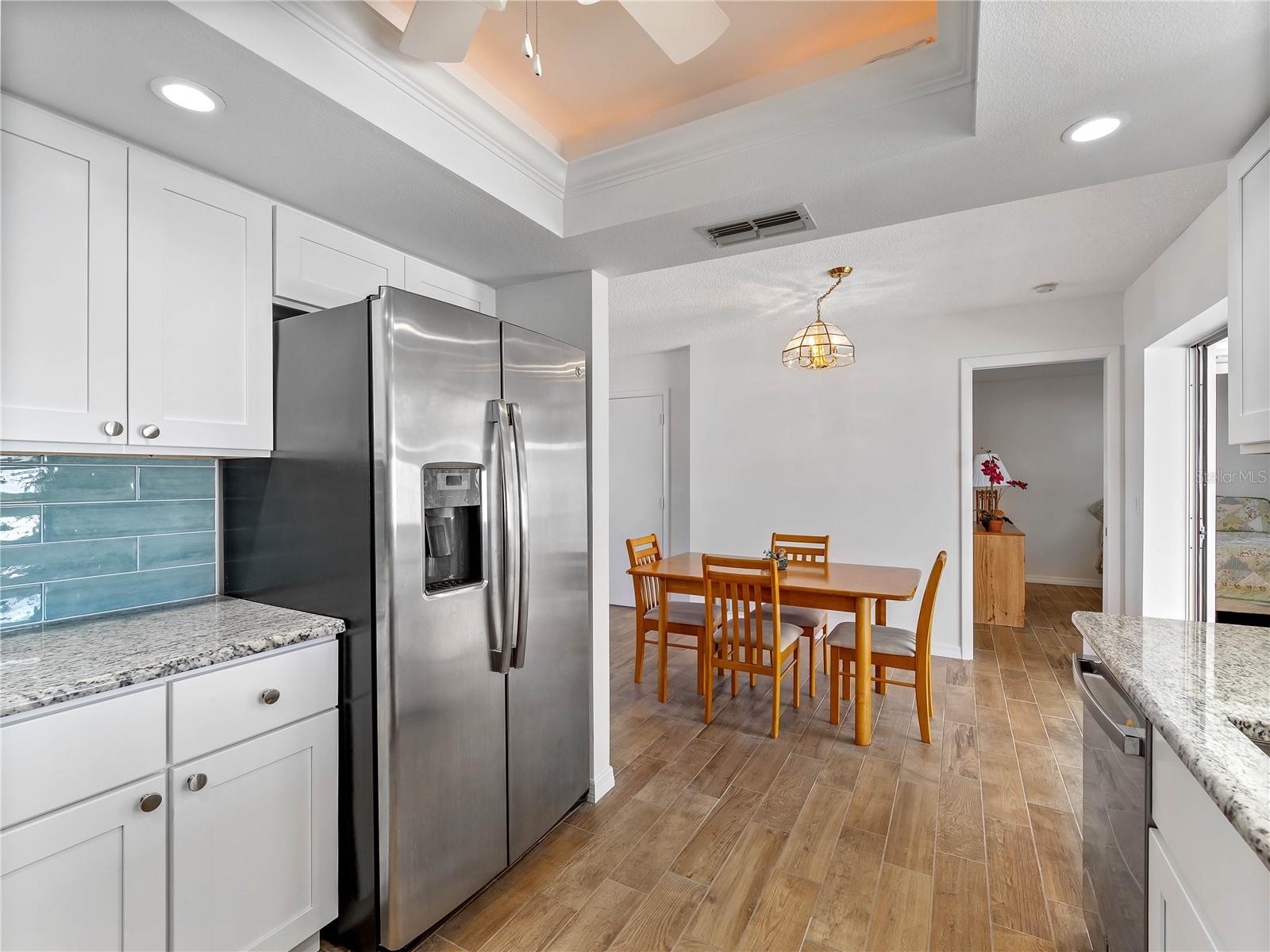 Image 4 of 37 For 52 Circlewood Drive A1-2