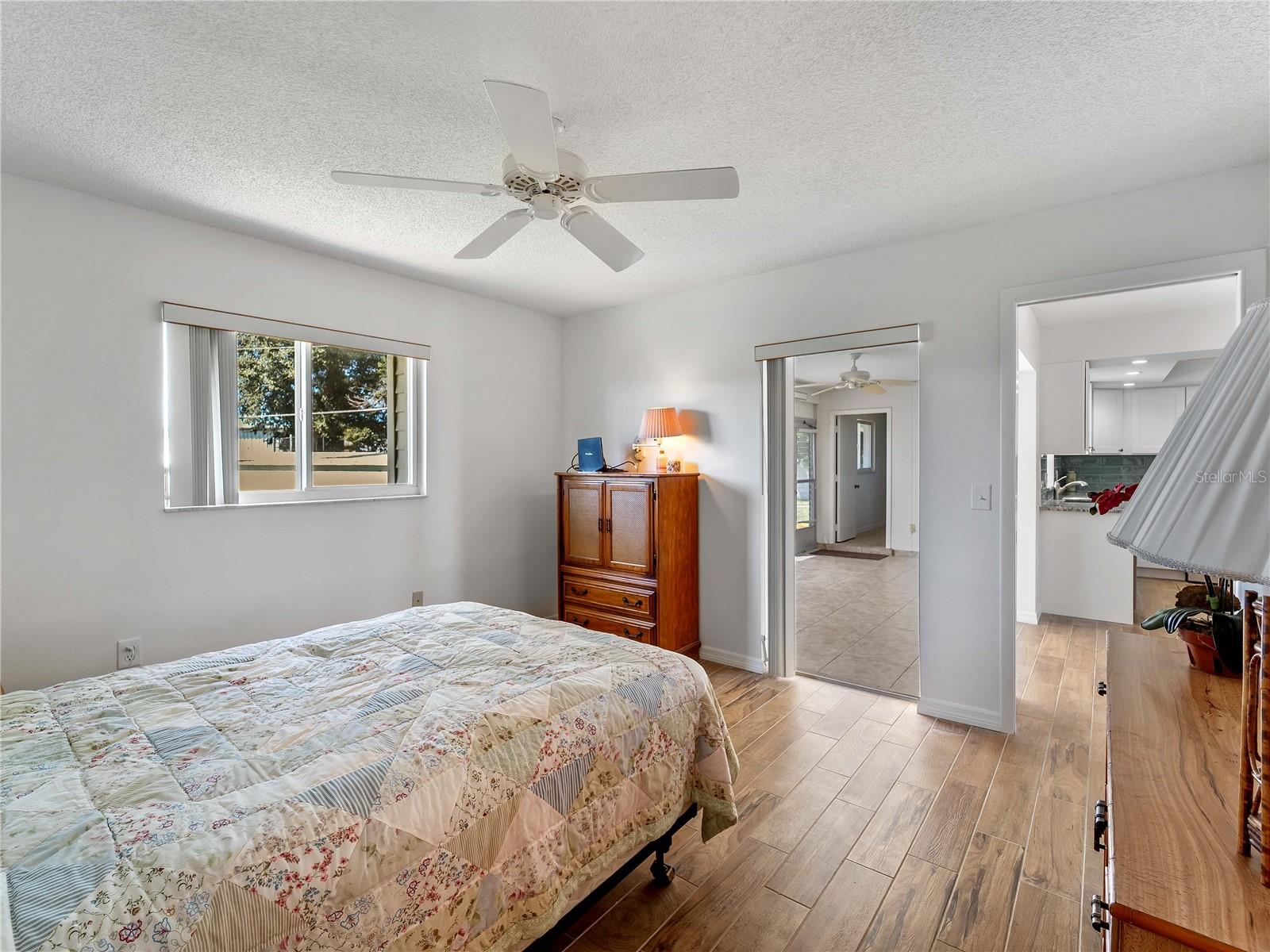 Image 9 of 37 For 52 Circlewood Drive A1-2