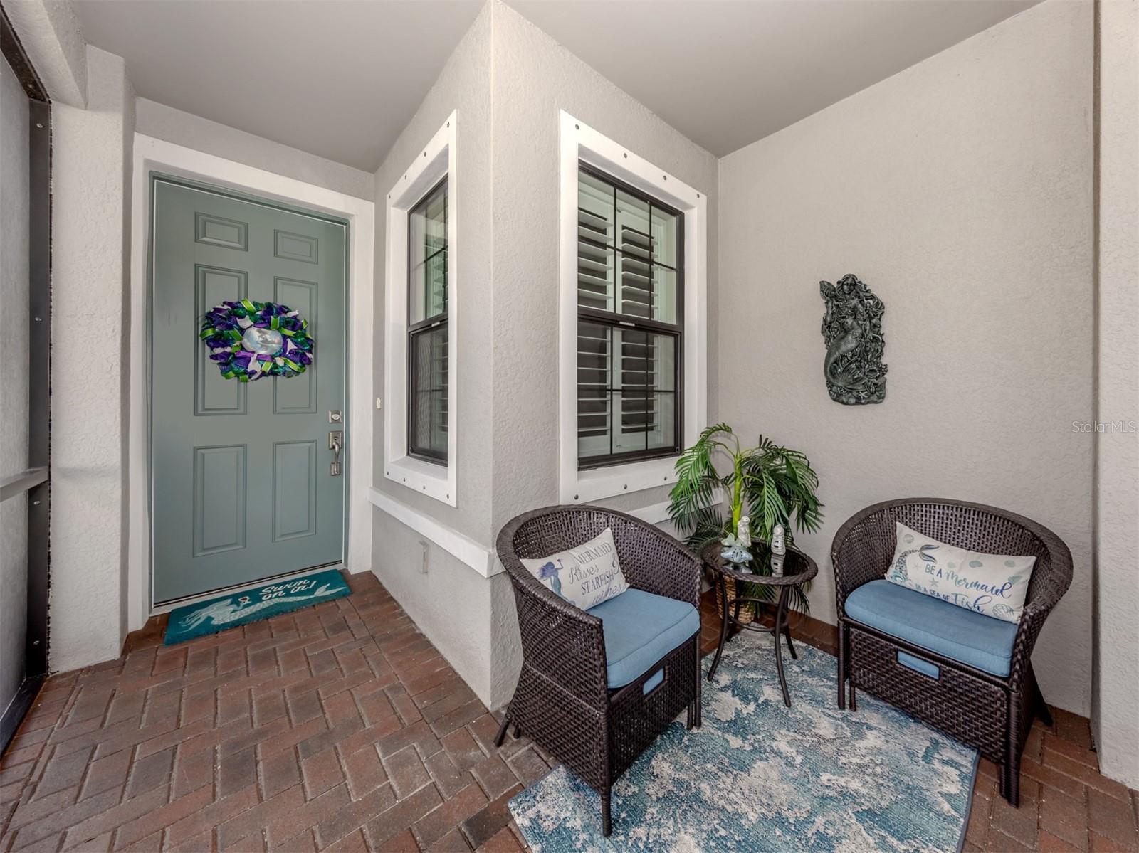 Image 3 of 95 For 2524 Daisy Drive