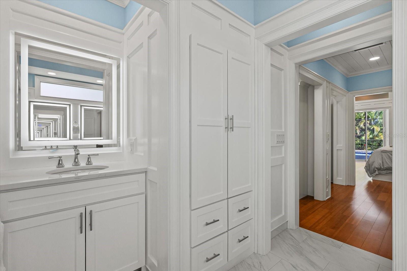 Image 31 of 75 For 2196 Muskogee Trail