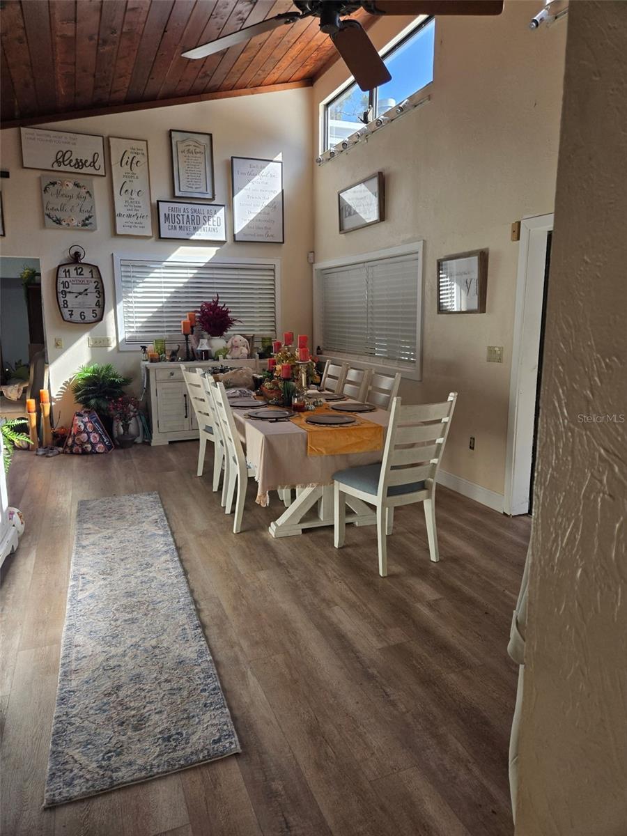 Image 12 of 36 For 4889 Brigitta Drive