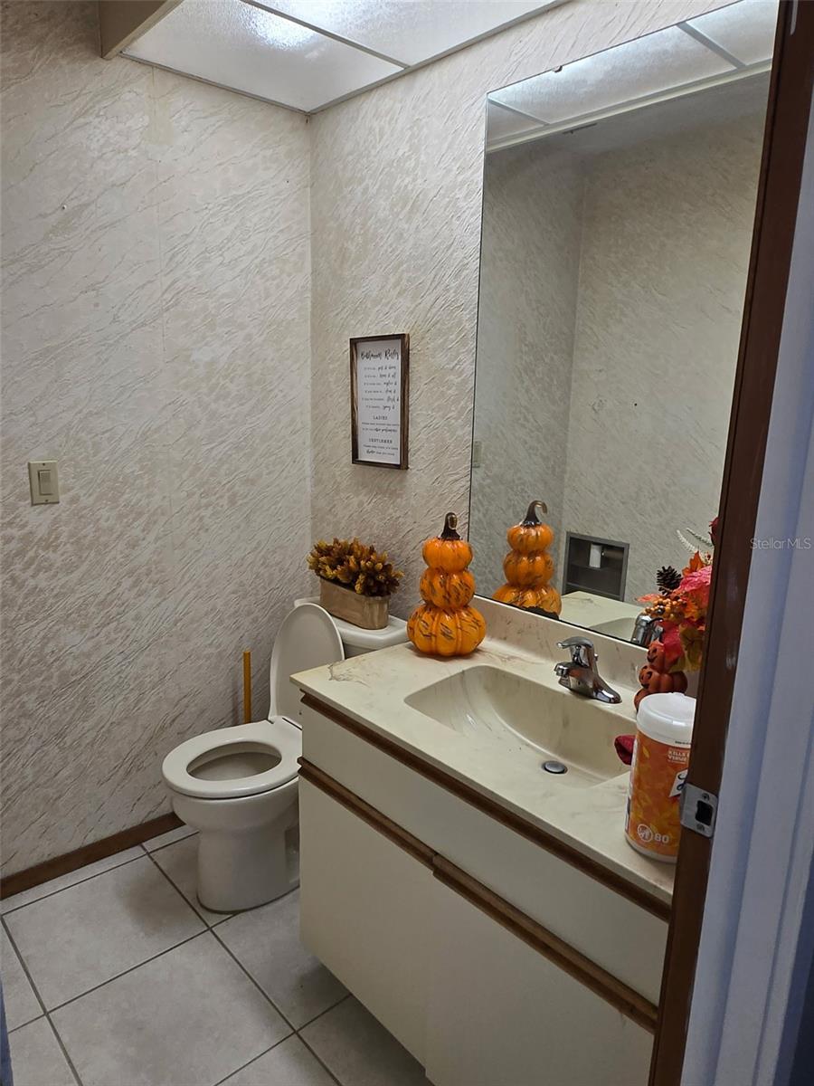 Image 26 of 36 For 4889 Brigitta Drive