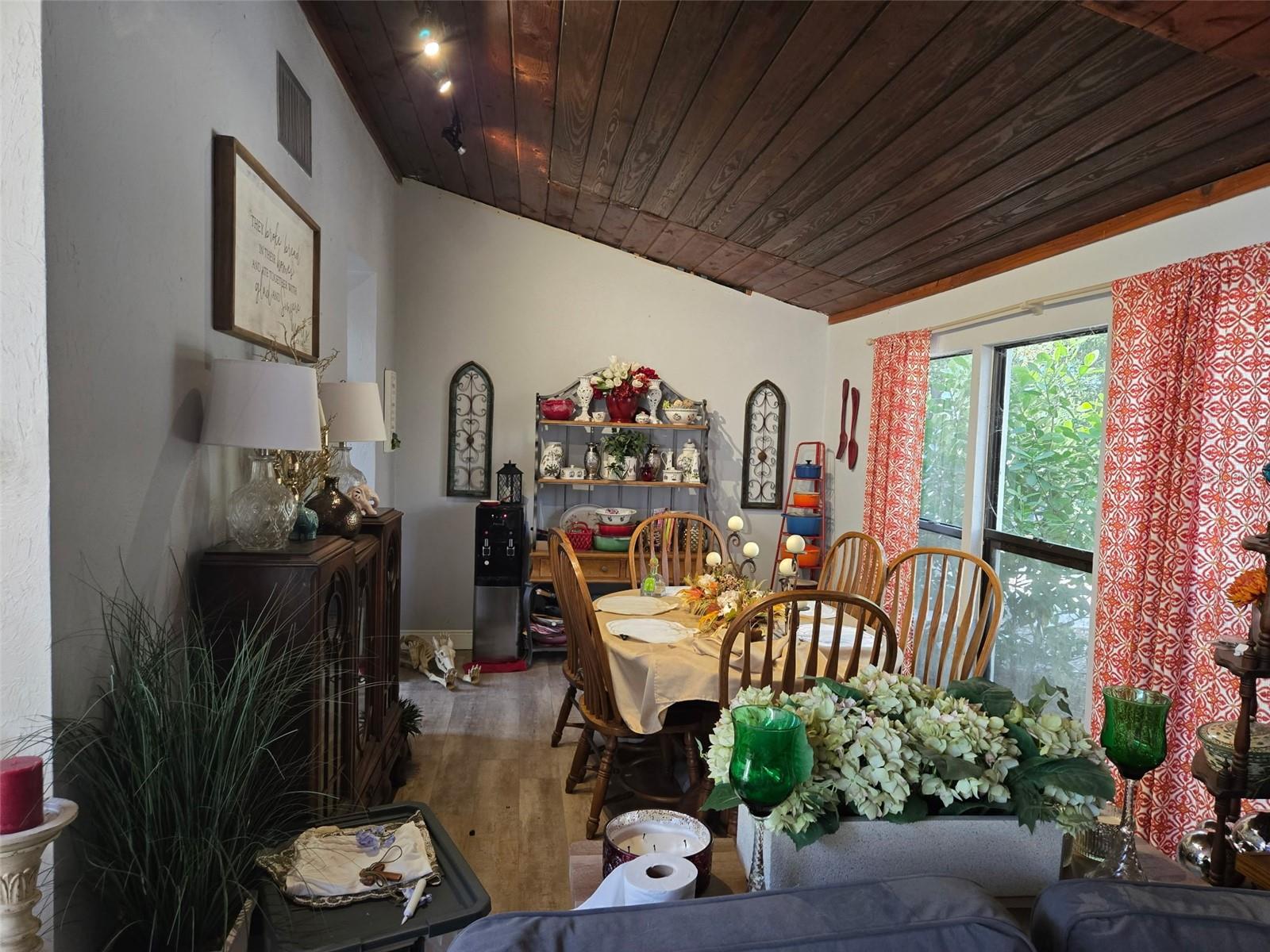 Image 9 of 36 For 4889 Brigitta Drive