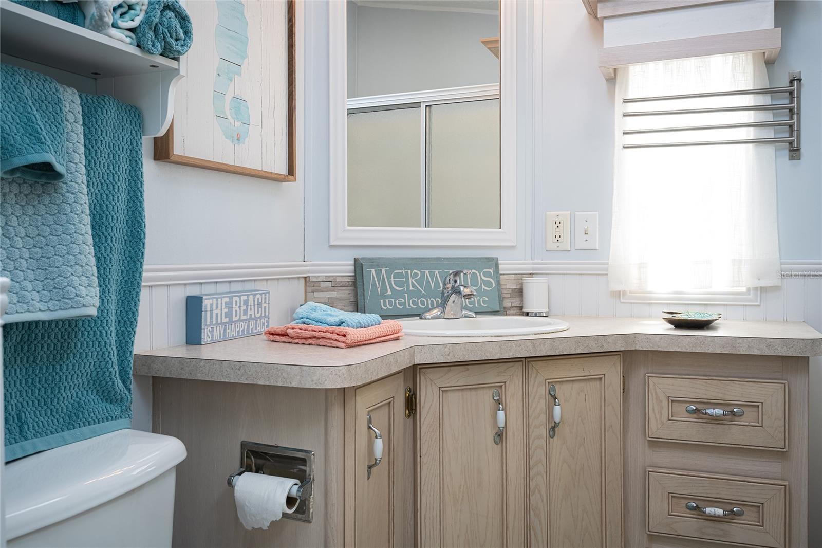 Image 20 of 63 For 95 Bainbridge Drive