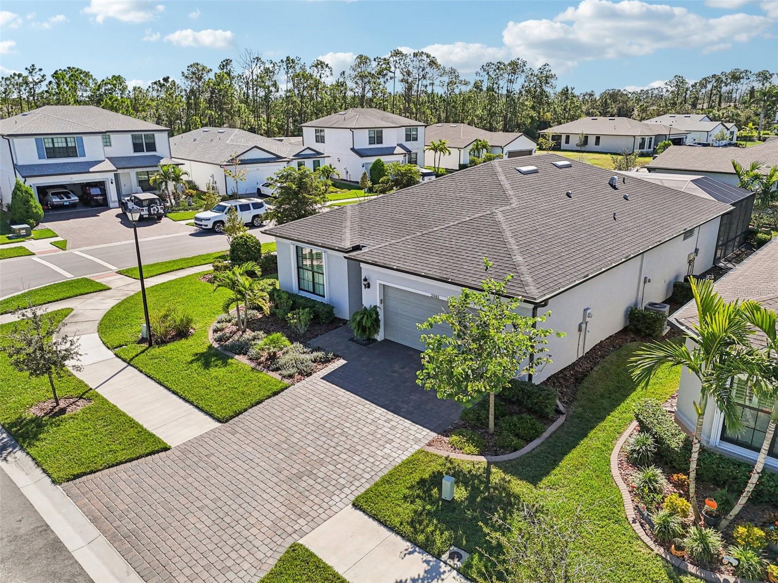 Image 45 of 61 For 2481 Buckthorn Loop