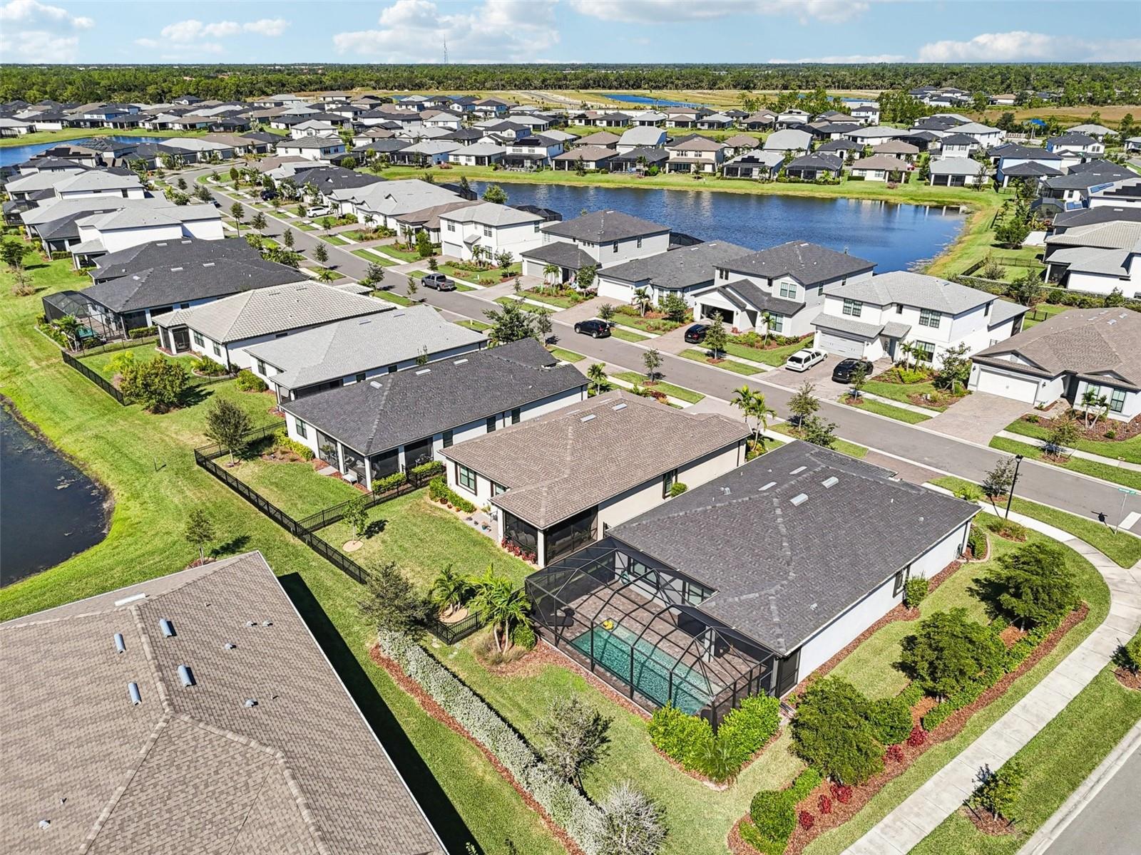 Image 51 of 61 For 2481 Buckthorn Loop