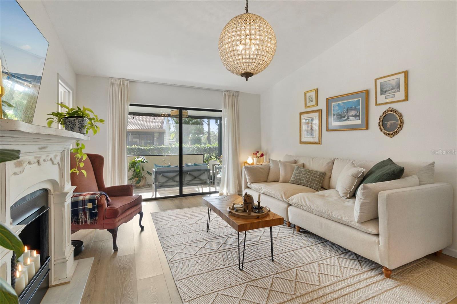 Image 7 of 18 For 3641 Longmeadow  33