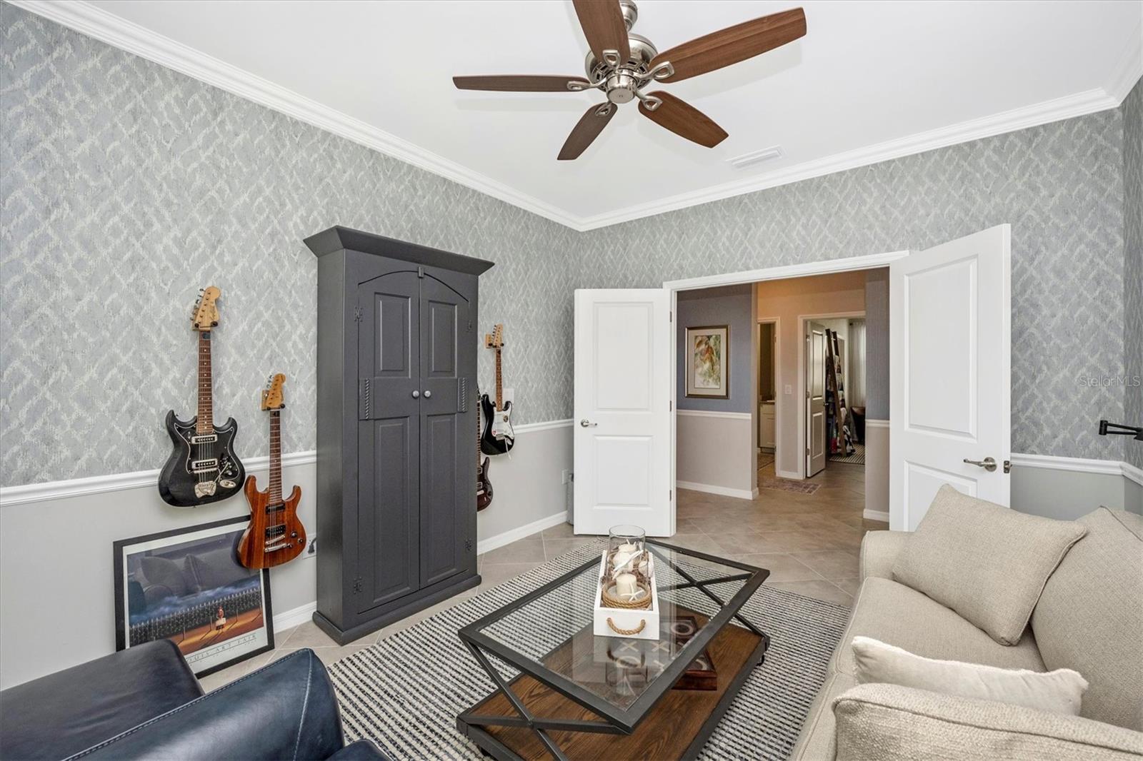 Image 12 of 60 For 2080 Gardenia Avenue