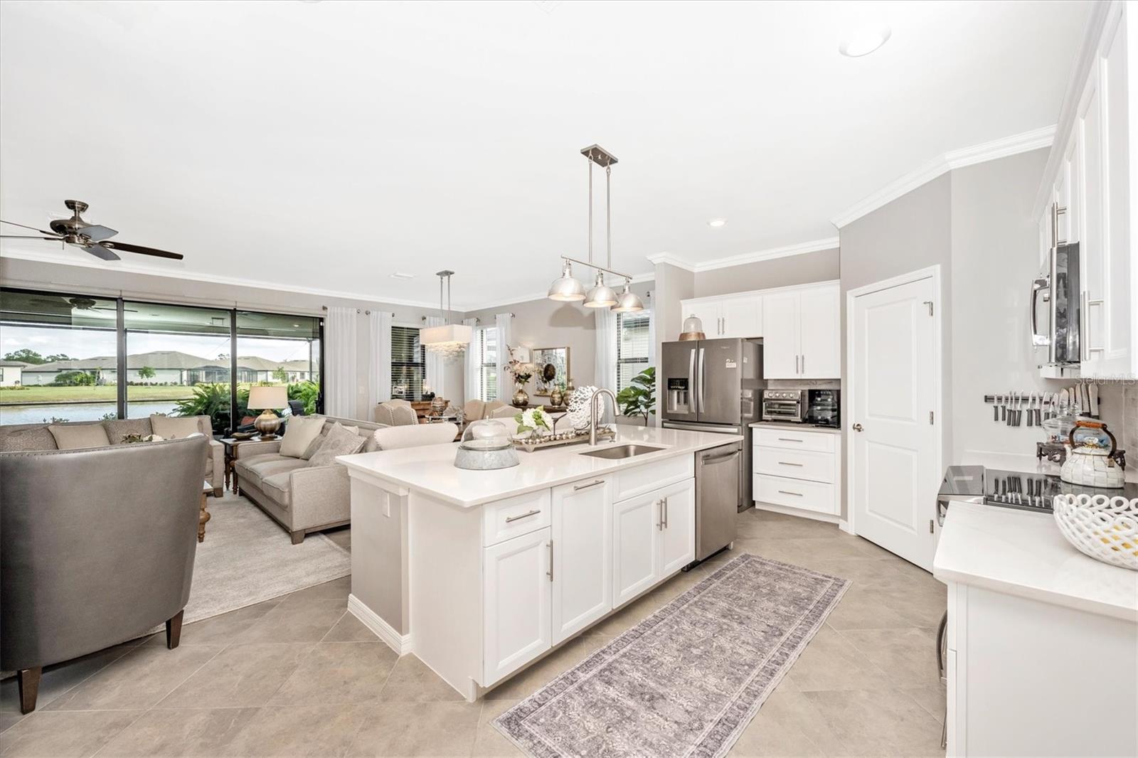 Image 16 of 60 For 2080 Gardenia Avenue