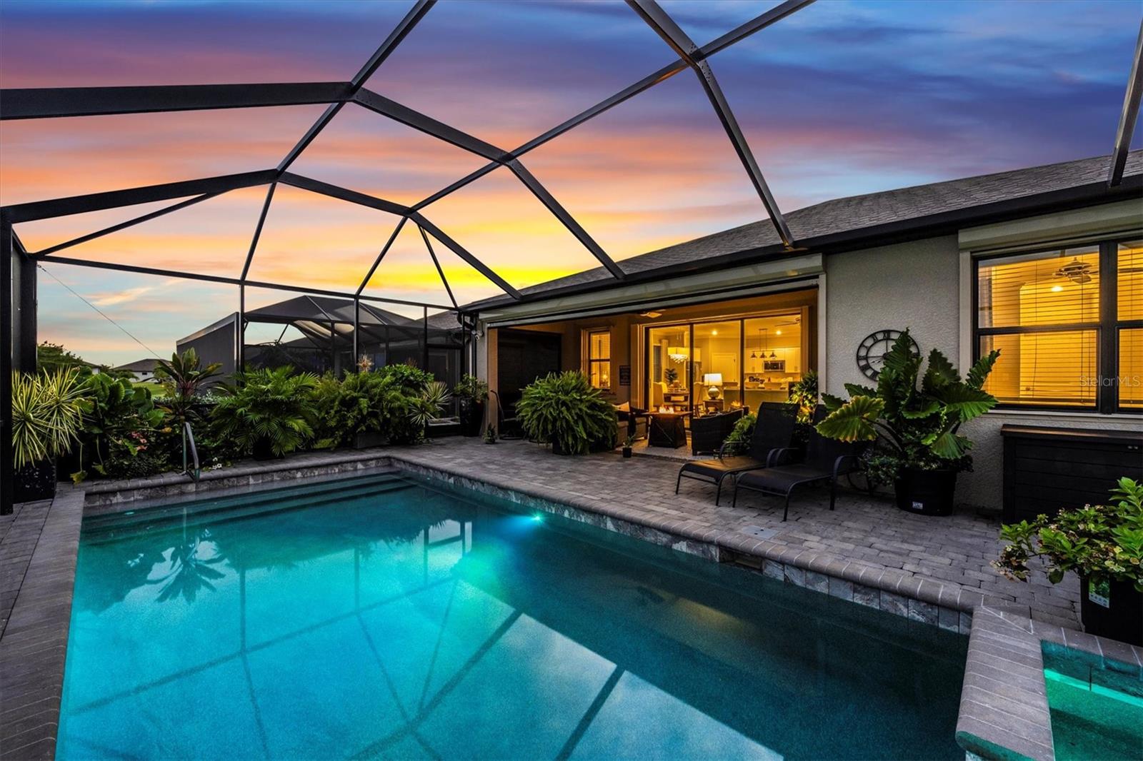 Image 3 of 60 For 2080 Gardenia Avenue