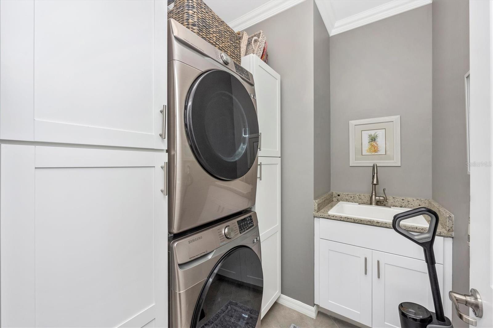 Image 36 of 60 For 2080 Gardenia Avenue