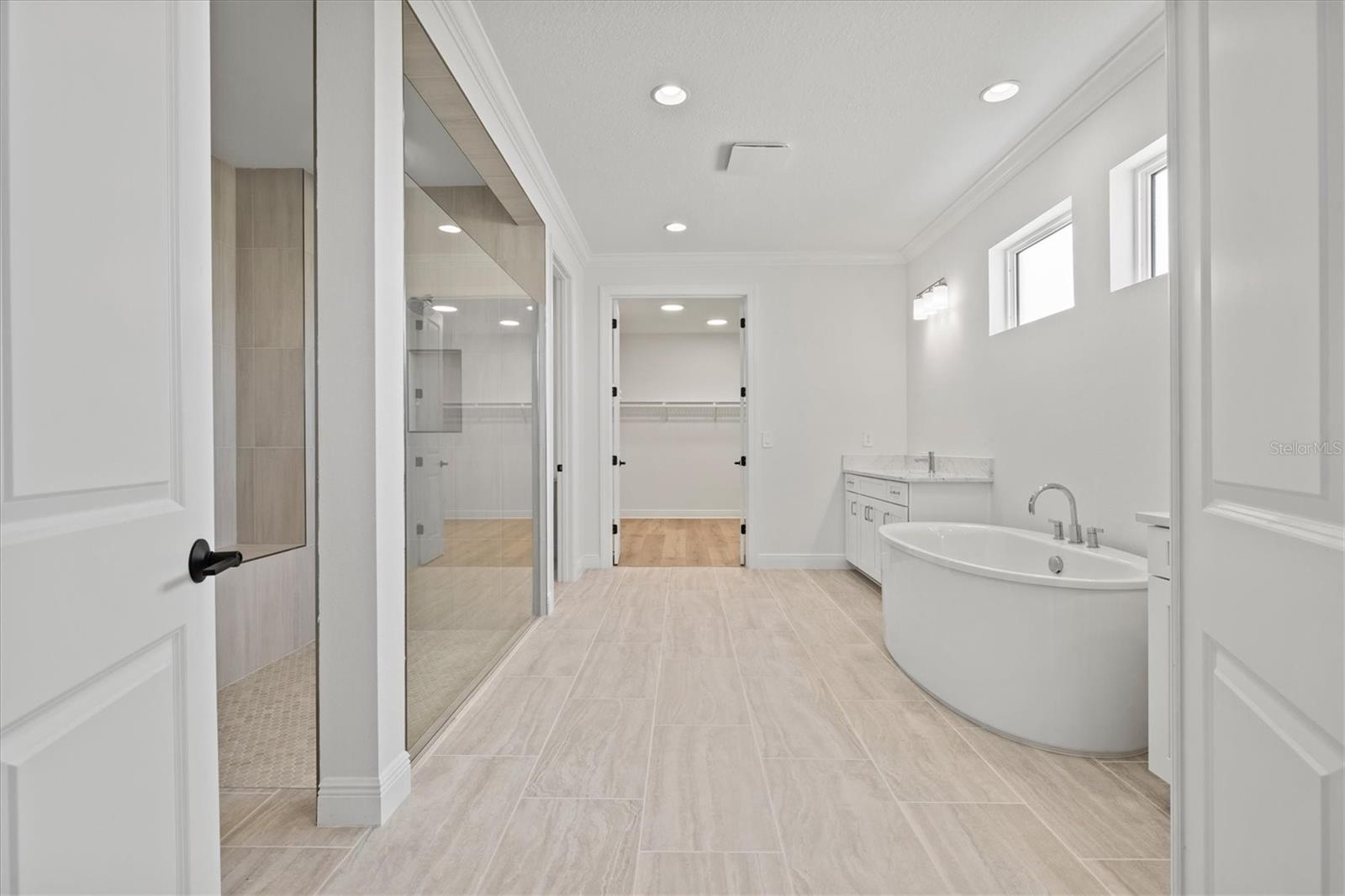 Image 30 of 94 For 1669 Lugano Circle