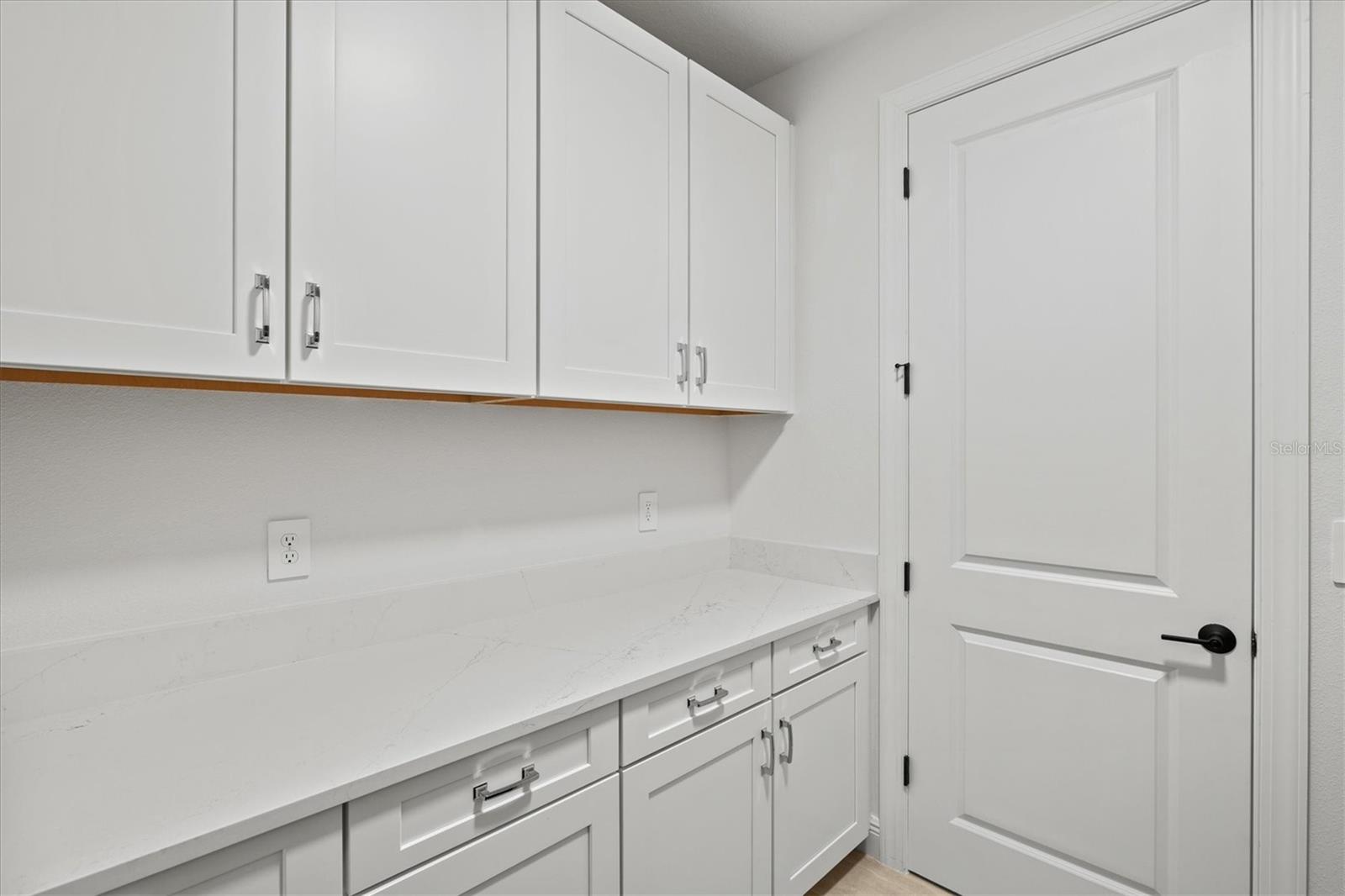 Image 37 of 94 For 1669 Lugano Circle