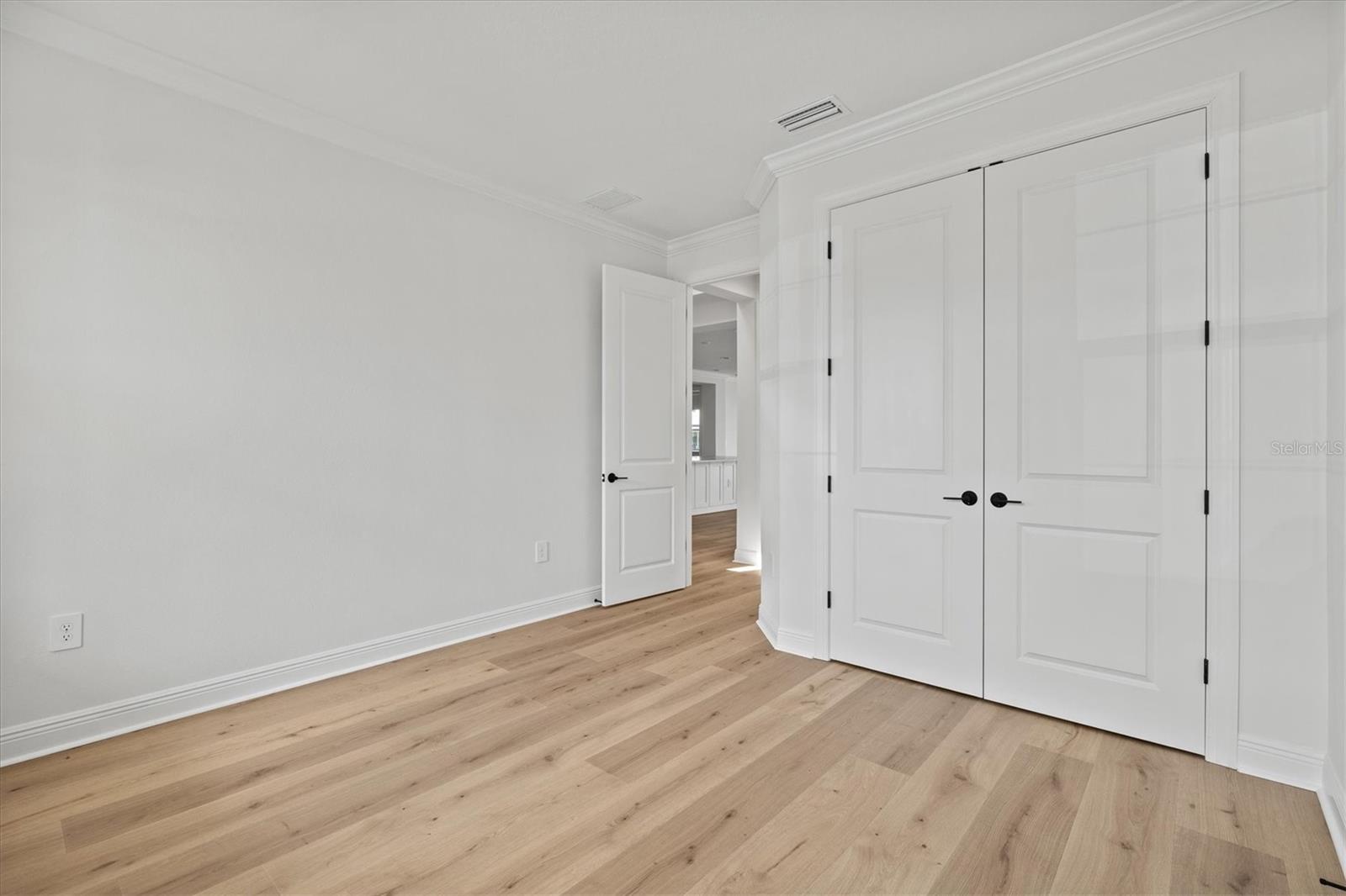 Image 40 of 94 For 1669 Lugano Circle