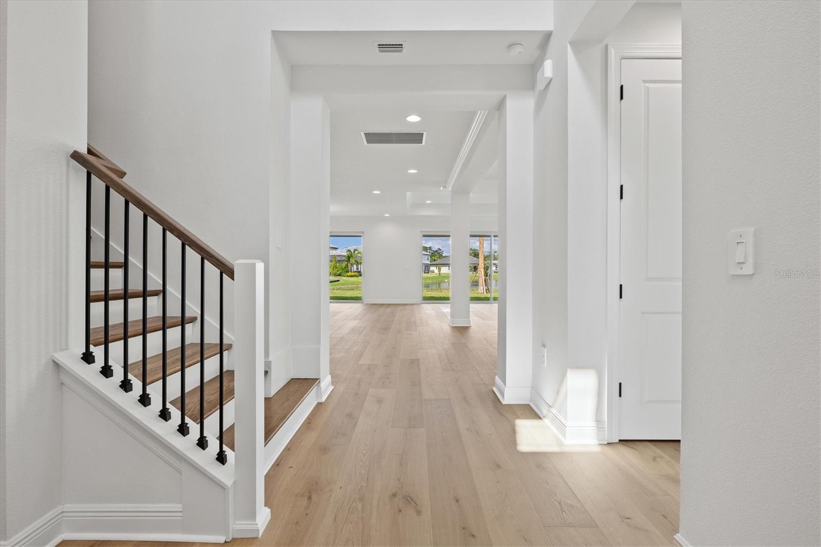 Image 5 of 94 For 1669 Lugano Circle