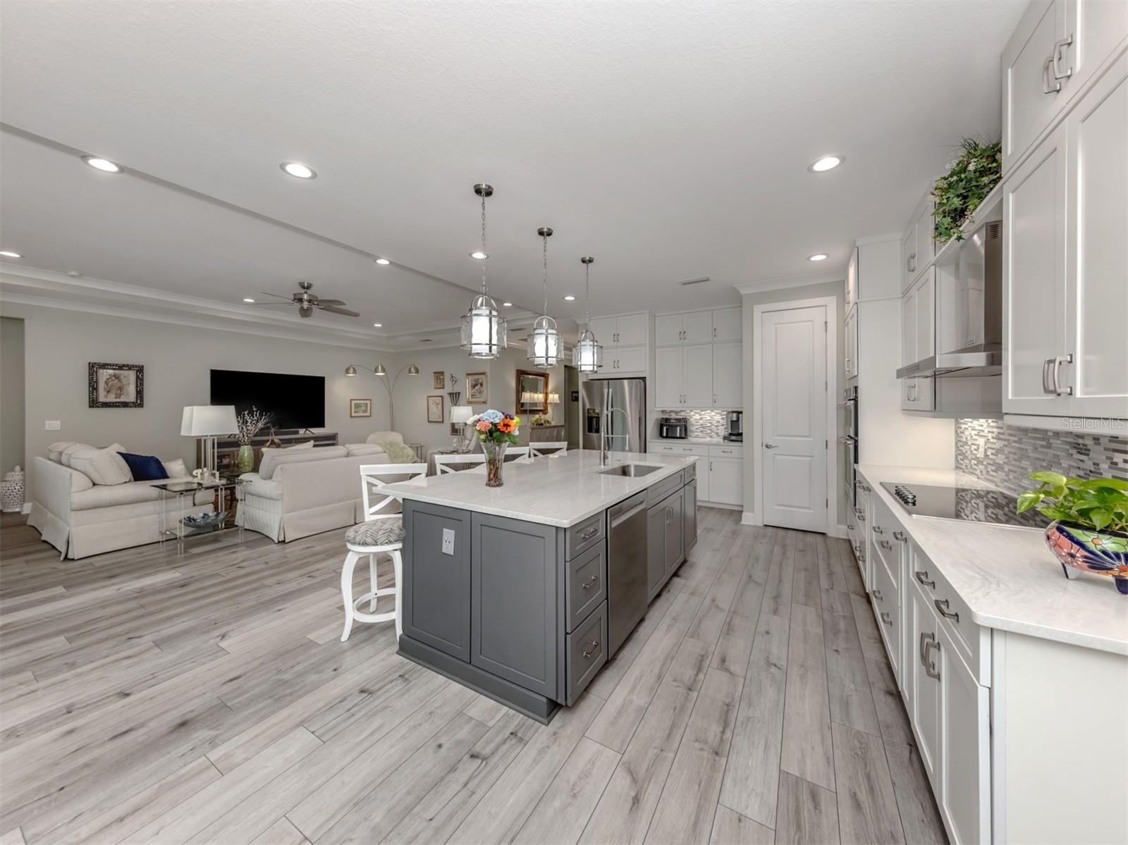 Image 14 of 77 For 592 Mistiflower Circle