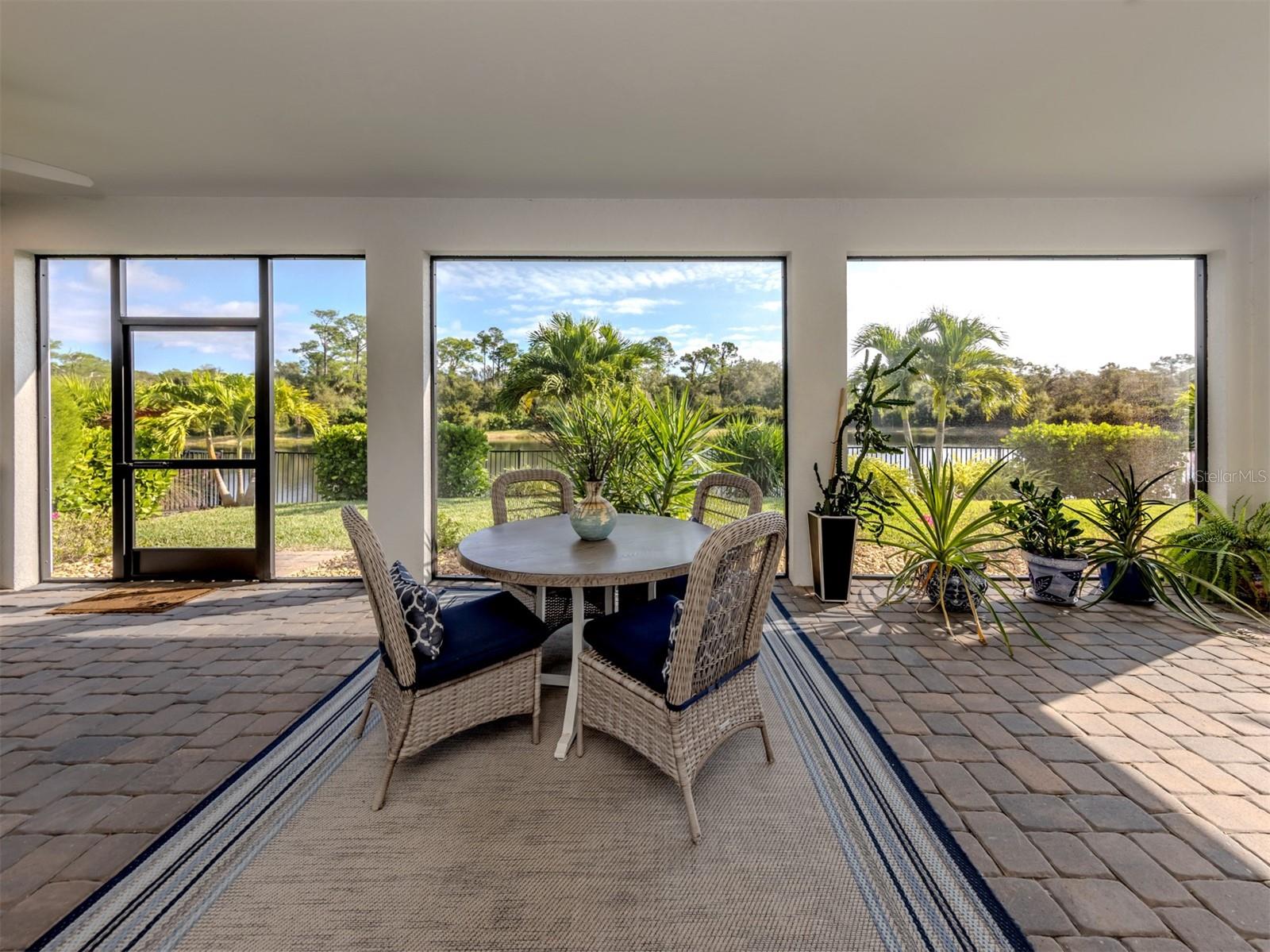 Image 27 of 77 For 592 Mistiflower Circle