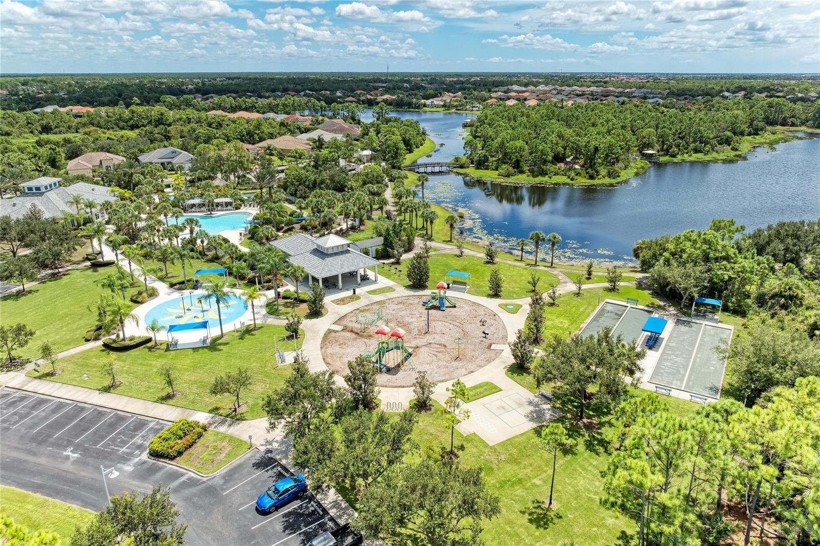 Image 72 of 100 For 12444 Destin Loop