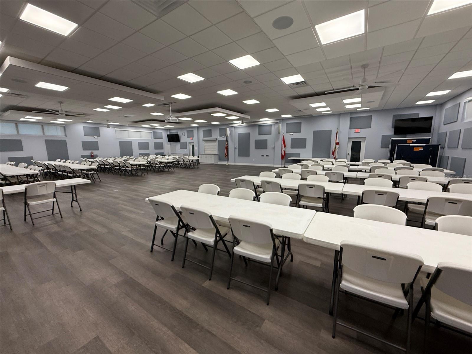 Image 33 of 35 For 5559 Holiday Park Boulevard