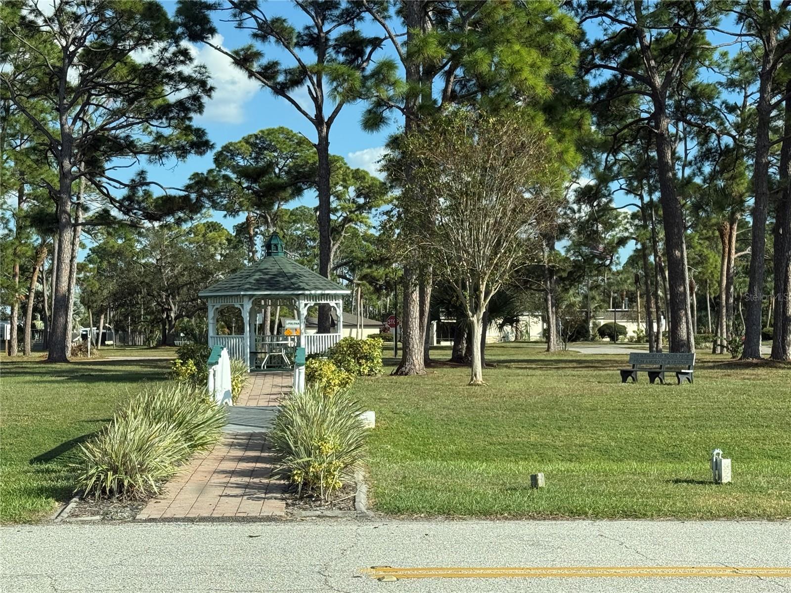 Image 34 of 35 For 5559 Holiday Park Boulevard