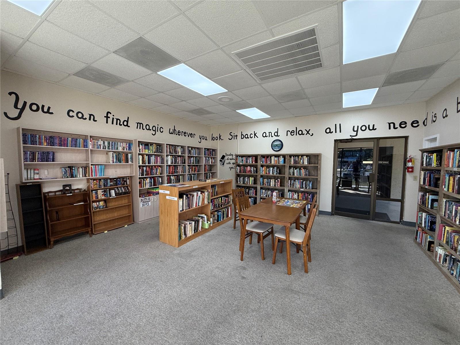 Image 35 of 35 For 5559 Holiday Park Boulevard