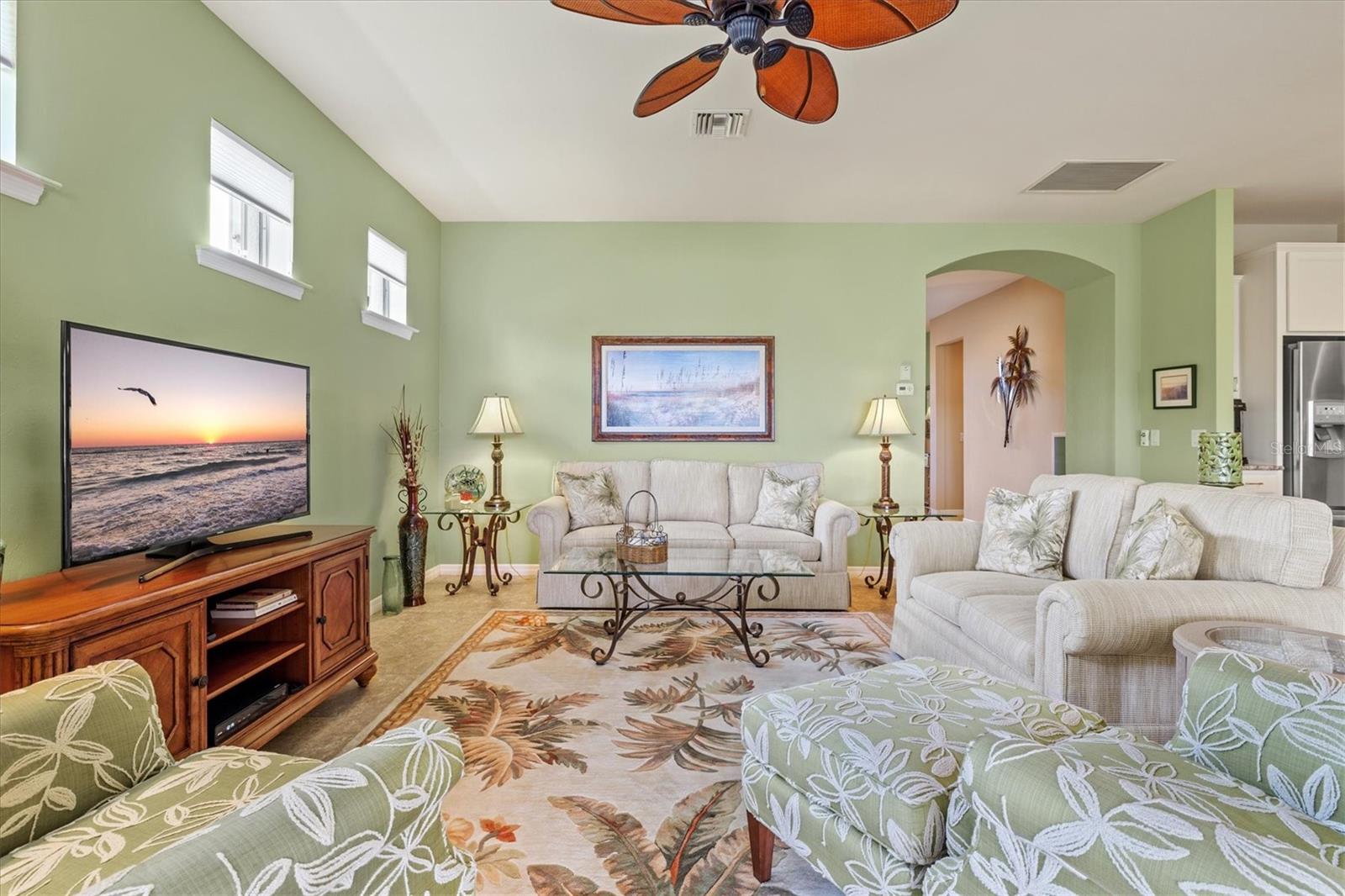 Image 11 of 51 For 13836 Karina Street