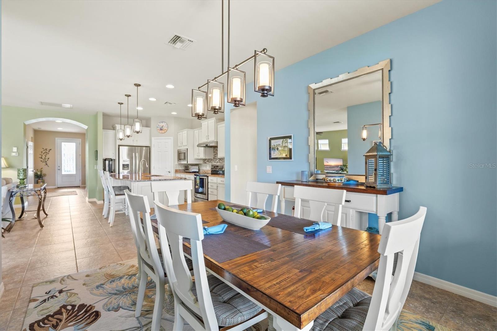 Image 20 of 51 For 13836 Karina Street