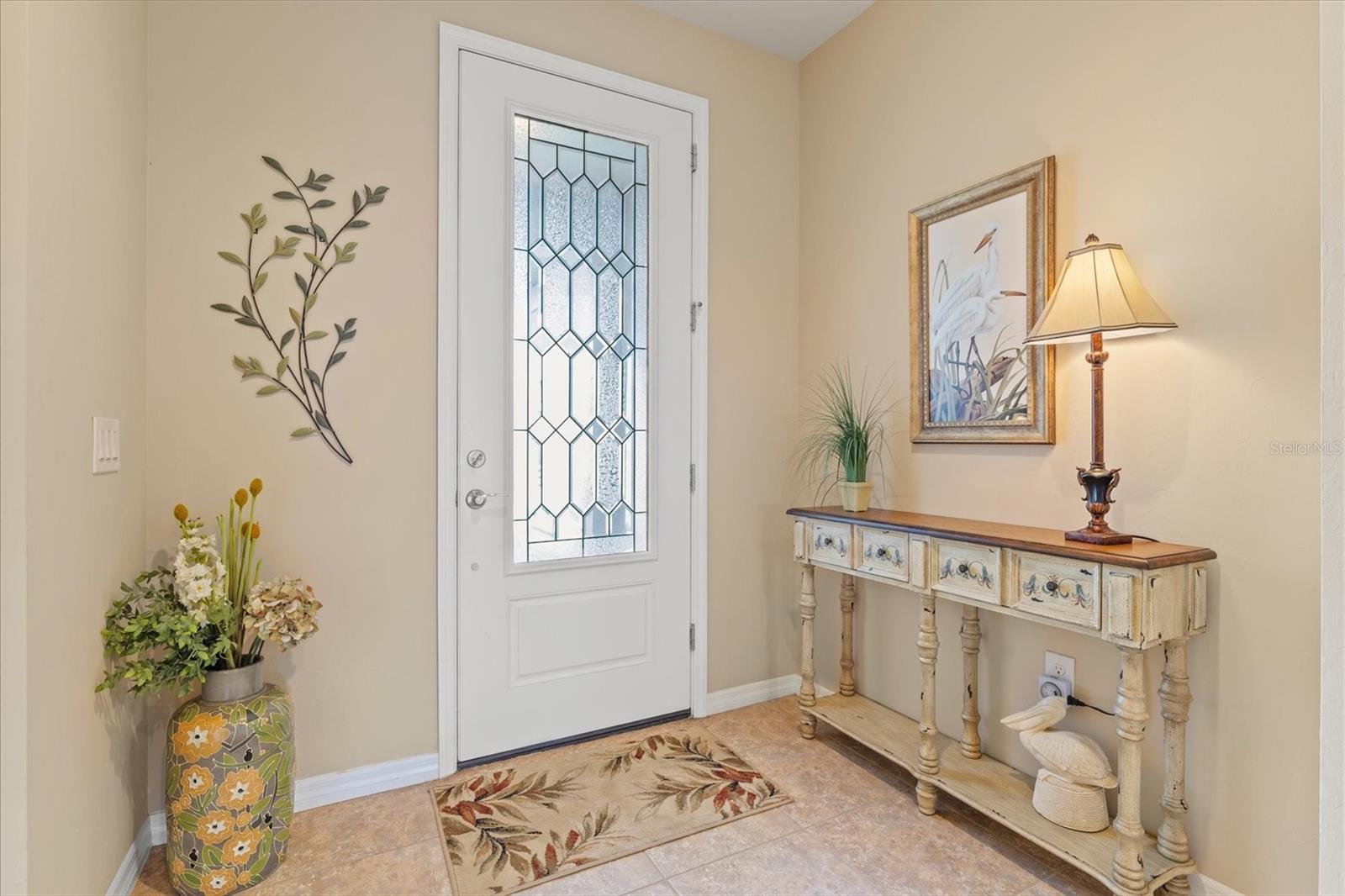 Image 6 of 51 For 13836 Karina Street