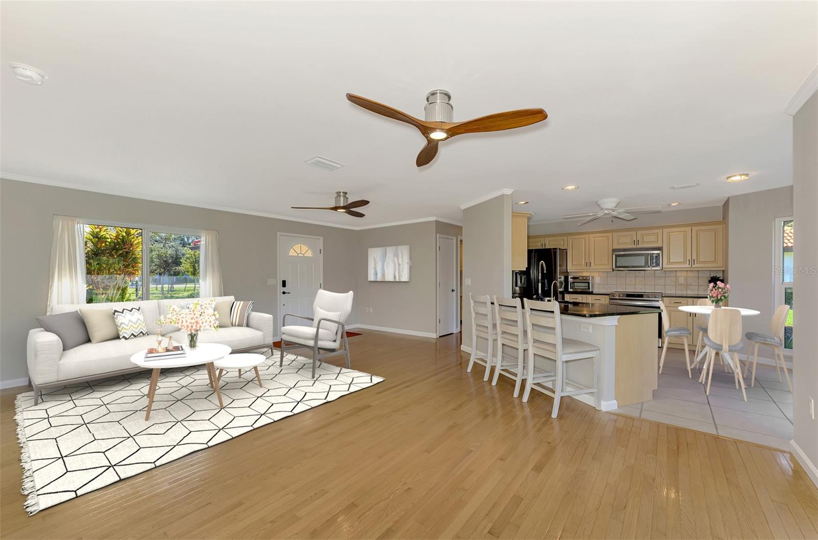 Image 9 of 47 For 218 Laurel Hollow Drive 10