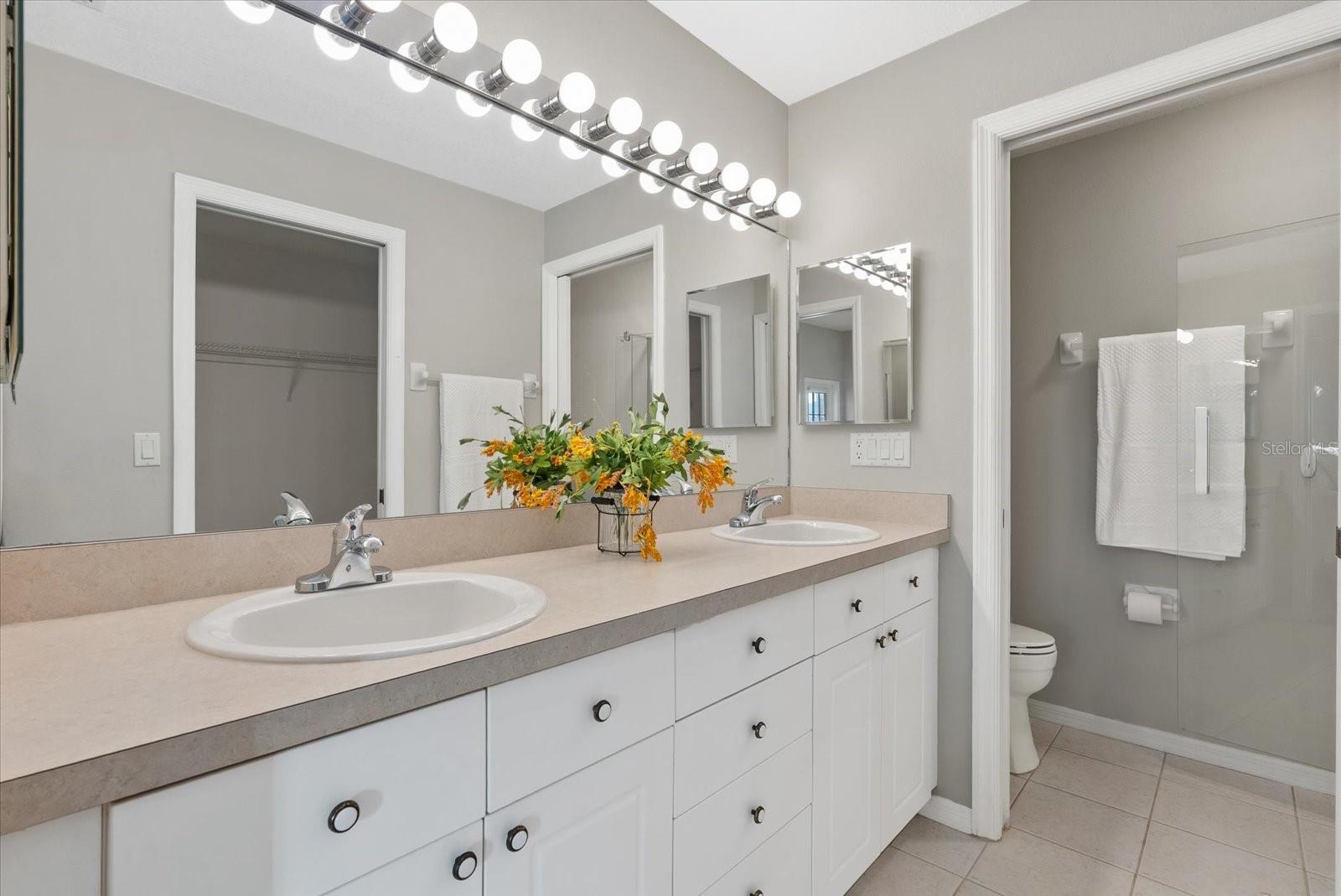 Image 18 of 38 For 903 Gondola Park Drive 903