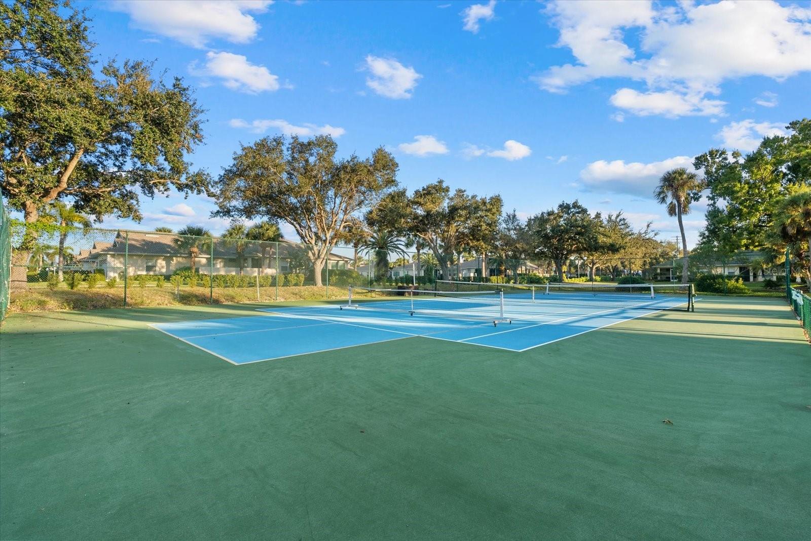 Image 29 of 38 For 903 Gondola Park Drive 903