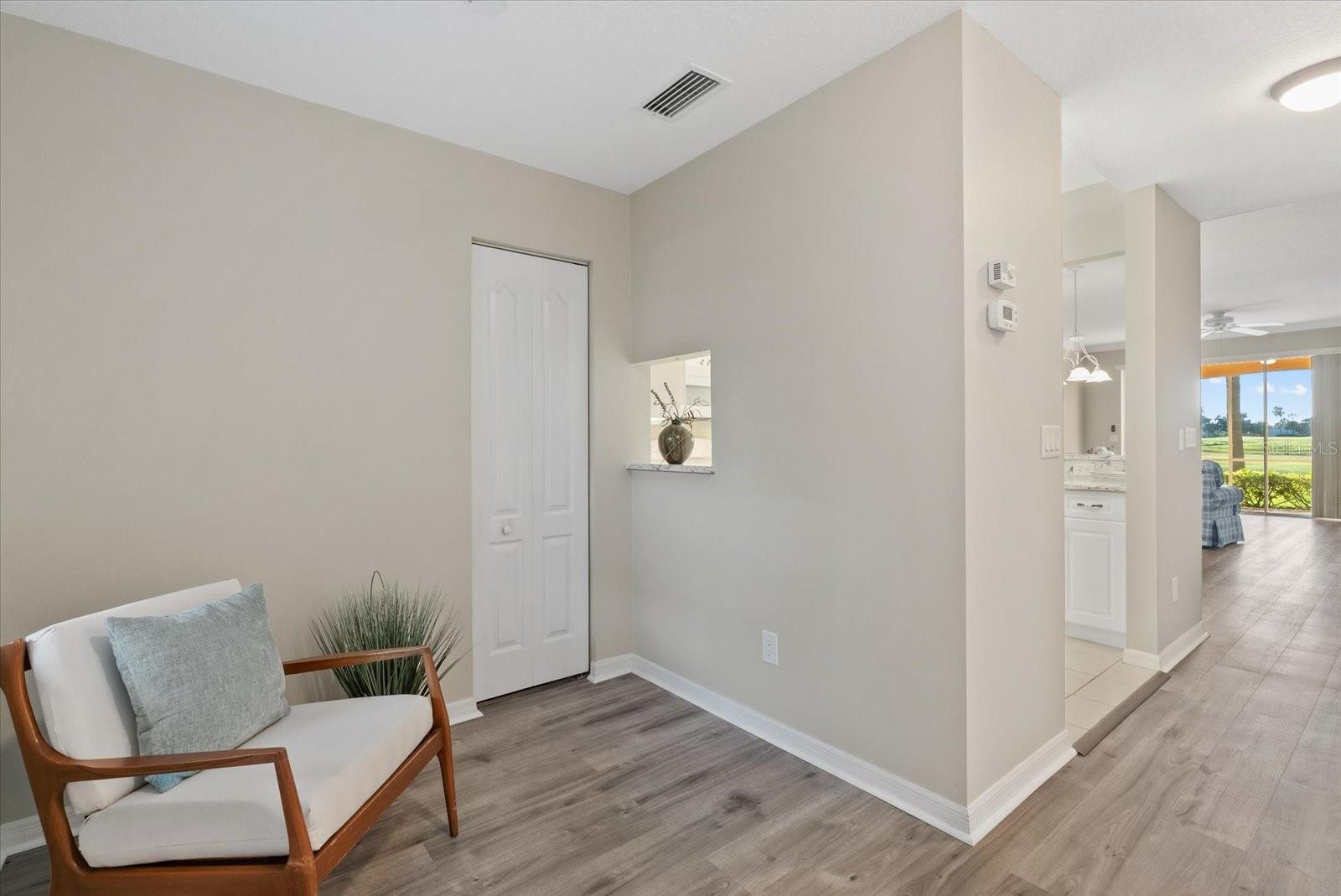 Image 3 of 38 For 903 Gondola Park Drive 903