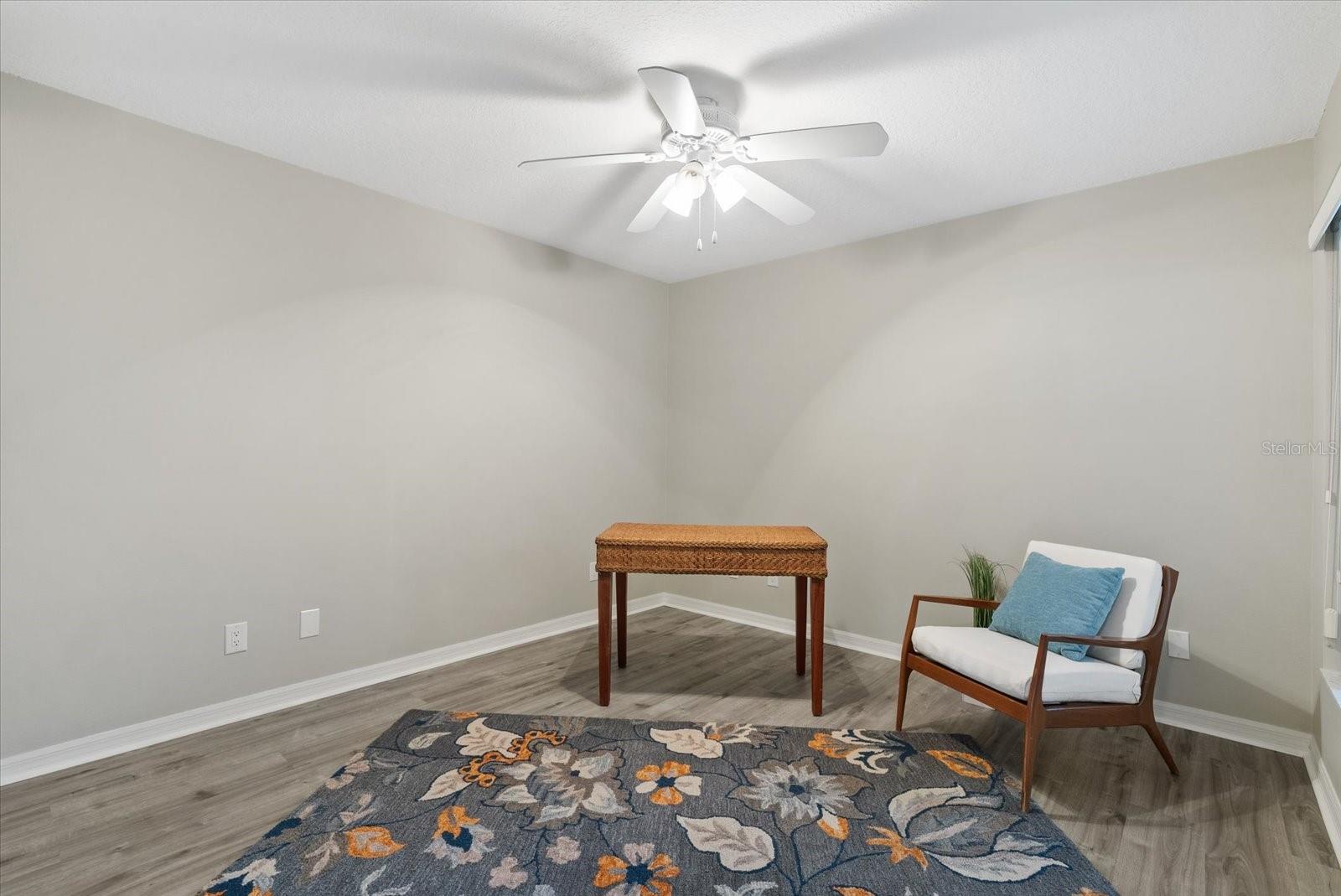 Image 5 of 38 For 903 Gondola Park Drive 903