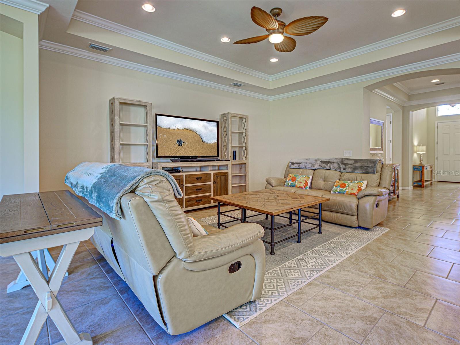 Image 10 of 77 For 11570 Blackfin Street