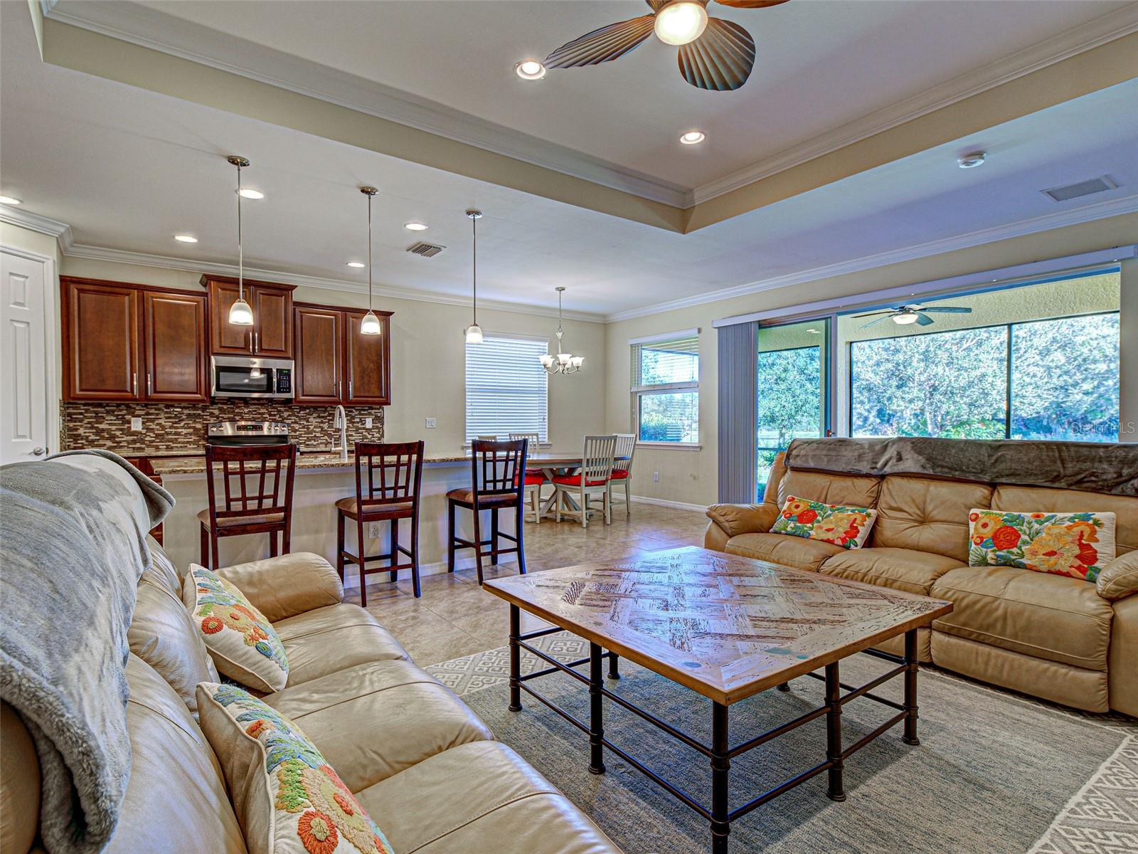 Image 12 of 77 For 11570 Blackfin Street