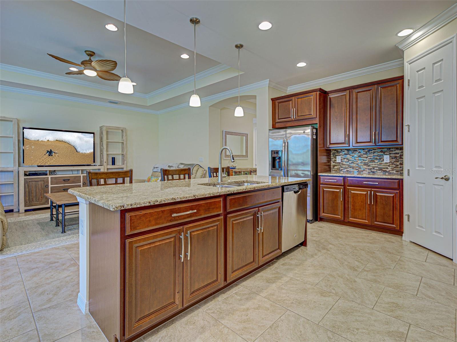 Image 15 of 77 For 11570 Blackfin Street