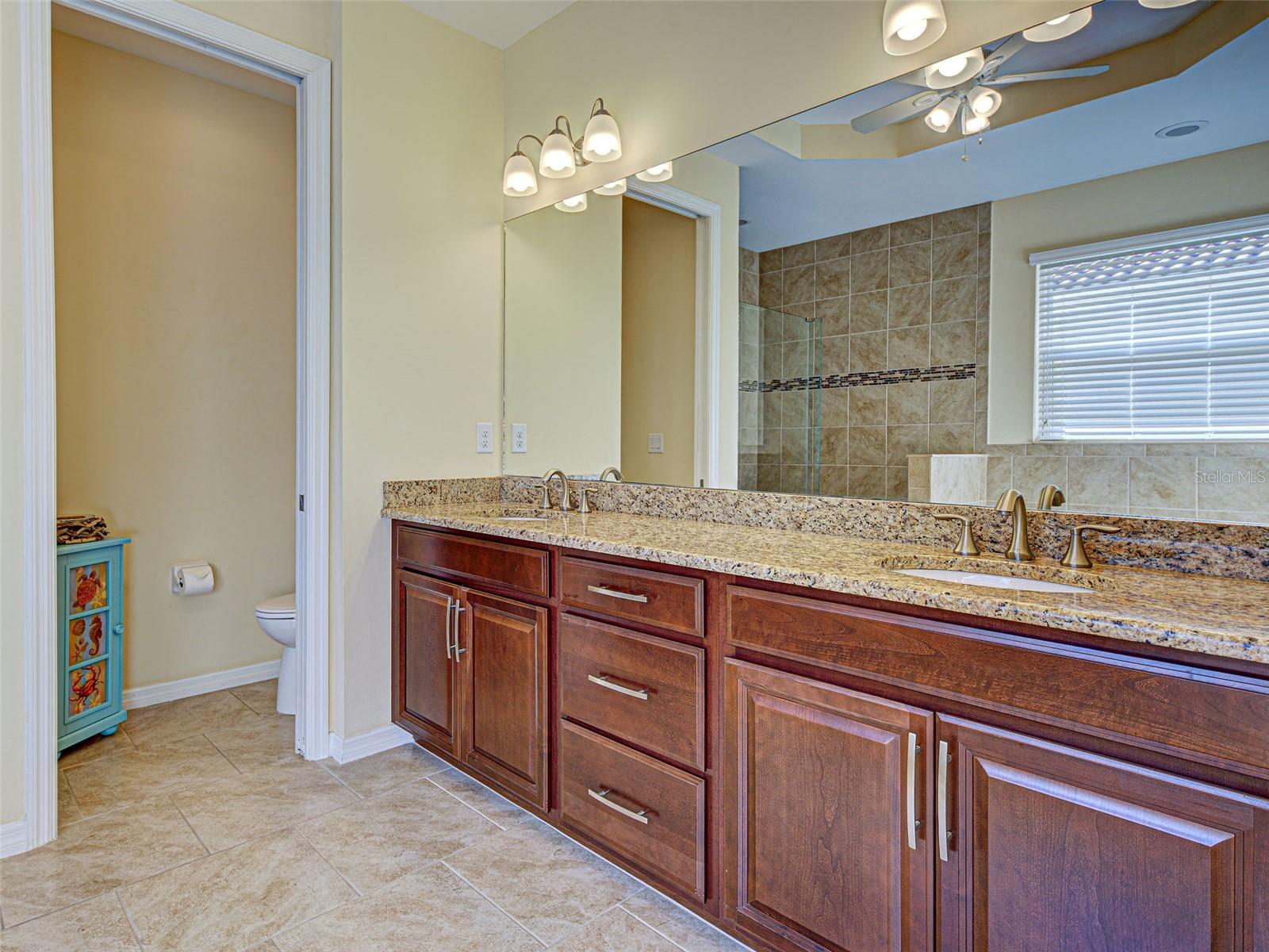 Image 27 of 77 For 11570 Blackfin Street