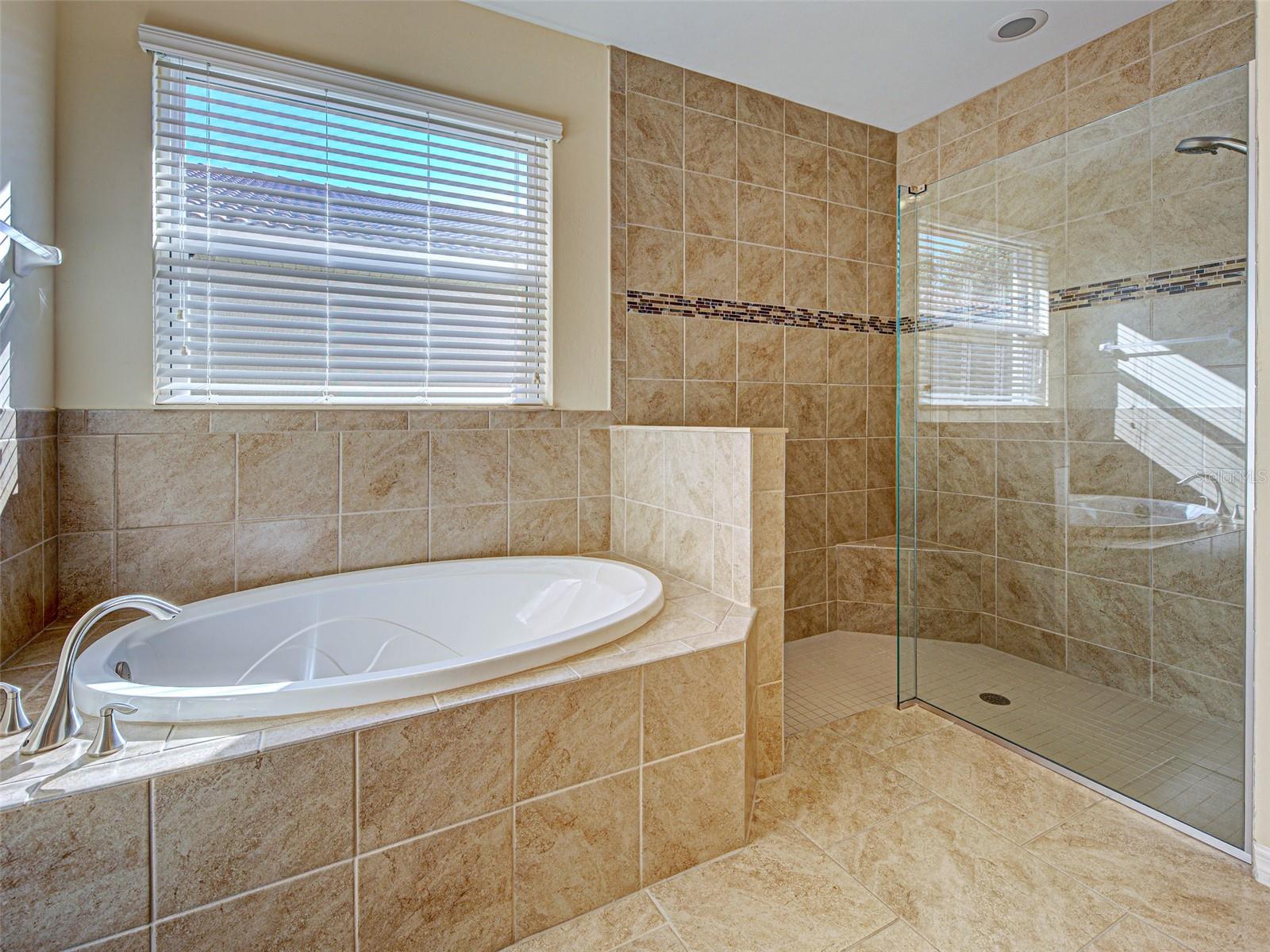 Image 31 of 77 For 11570 Blackfin Street