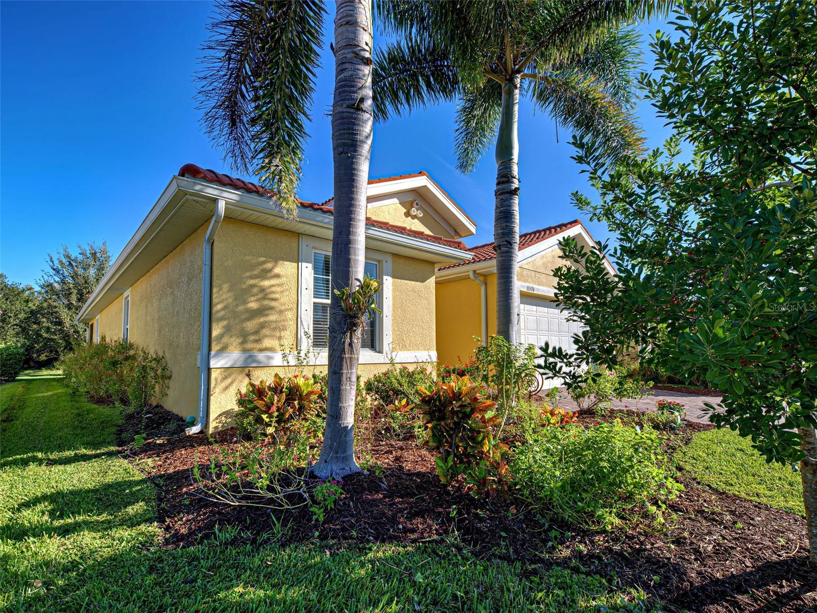 Image 64 of 77 For 11570 Blackfin Street