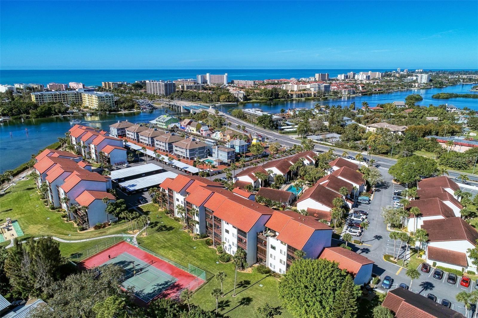 Image 51 of 54 For 1640 Stickney Point Road 202