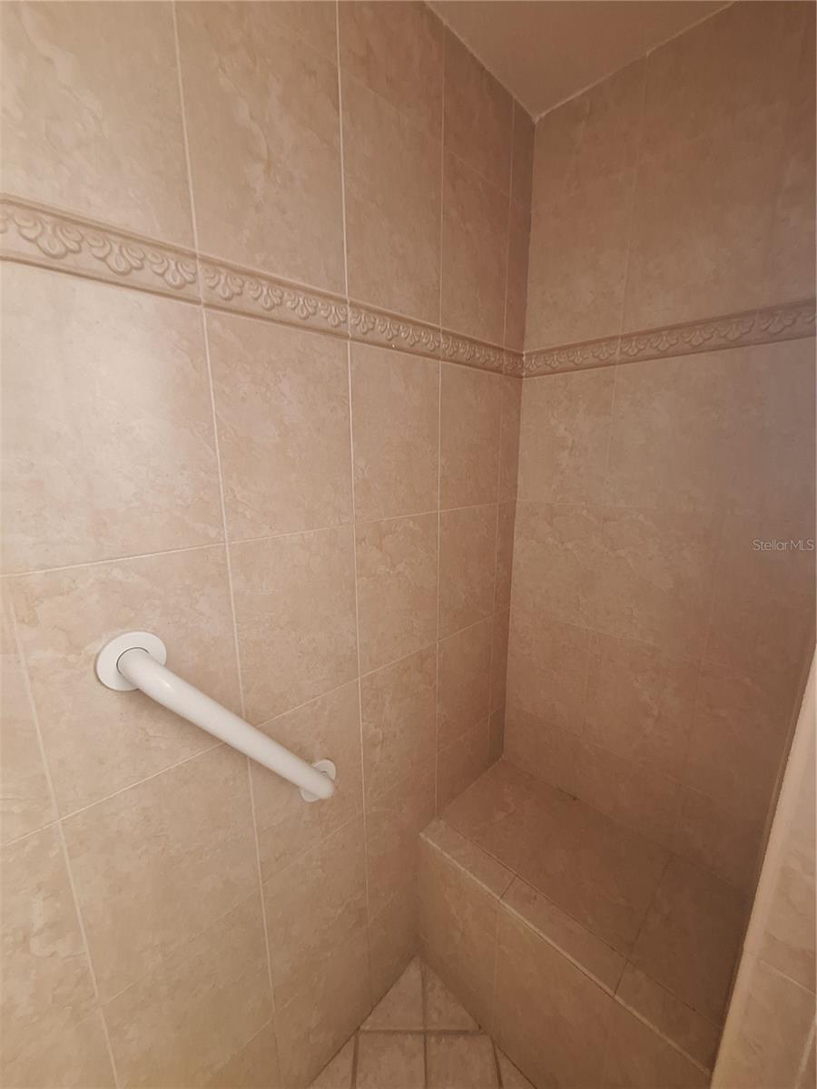 Image 17 of 25 For 1738 Caribbean Circle 4